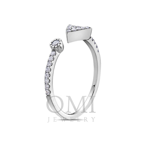 Ladies 18k White Gold Diamond 0.21 CT Right Hand Ring