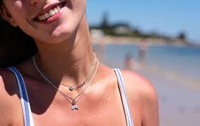 Your Summer Watch and Jewelry Style Guide