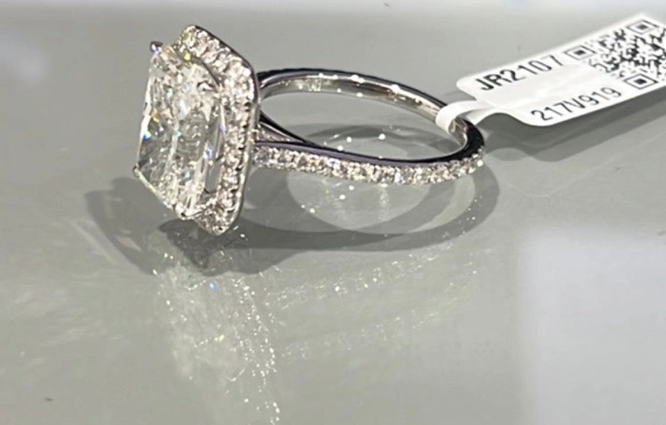 5.02ct center diamond lab certified 18k white gold size 5