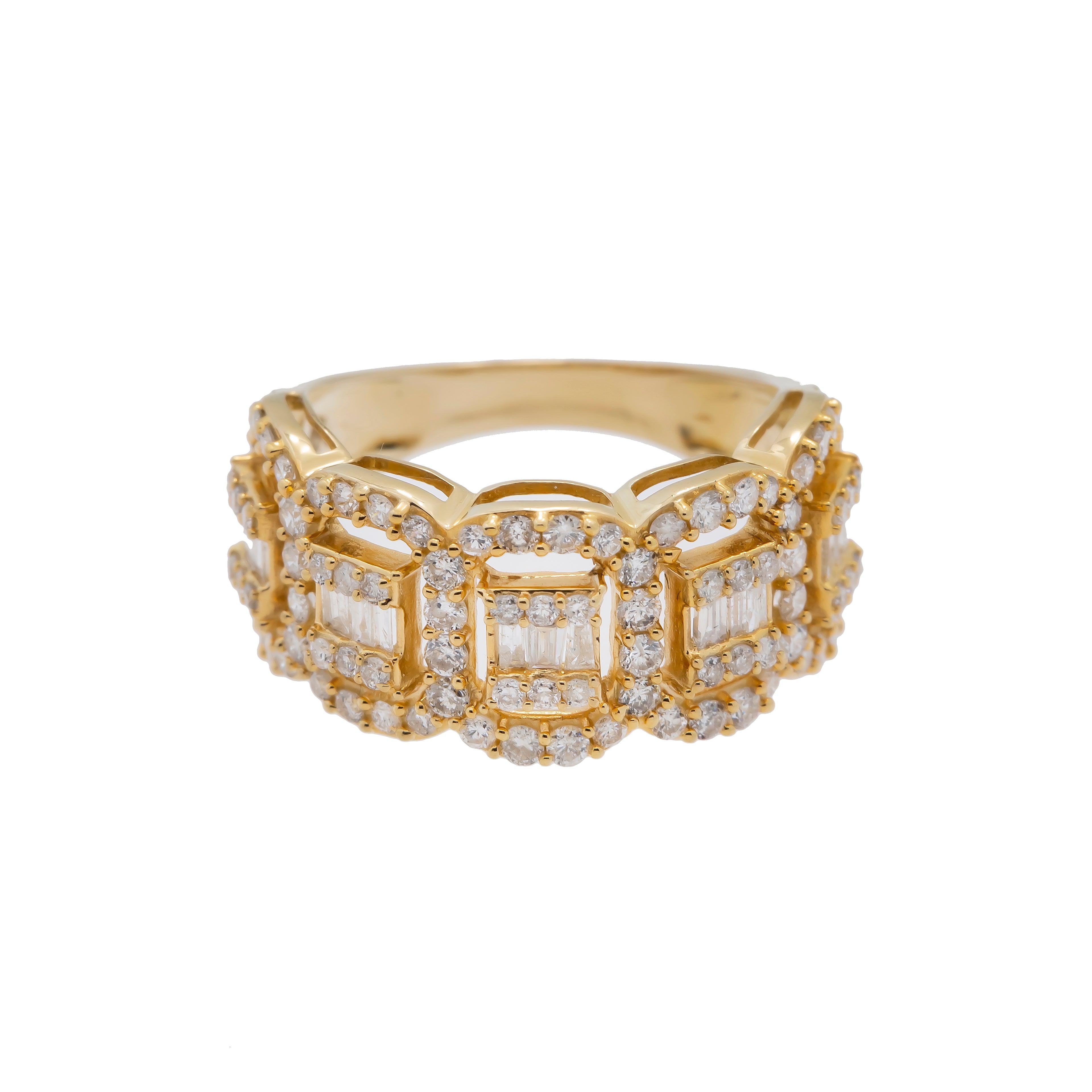 14K GOLD BAGUETTE AND ROUND DIAMOND RING