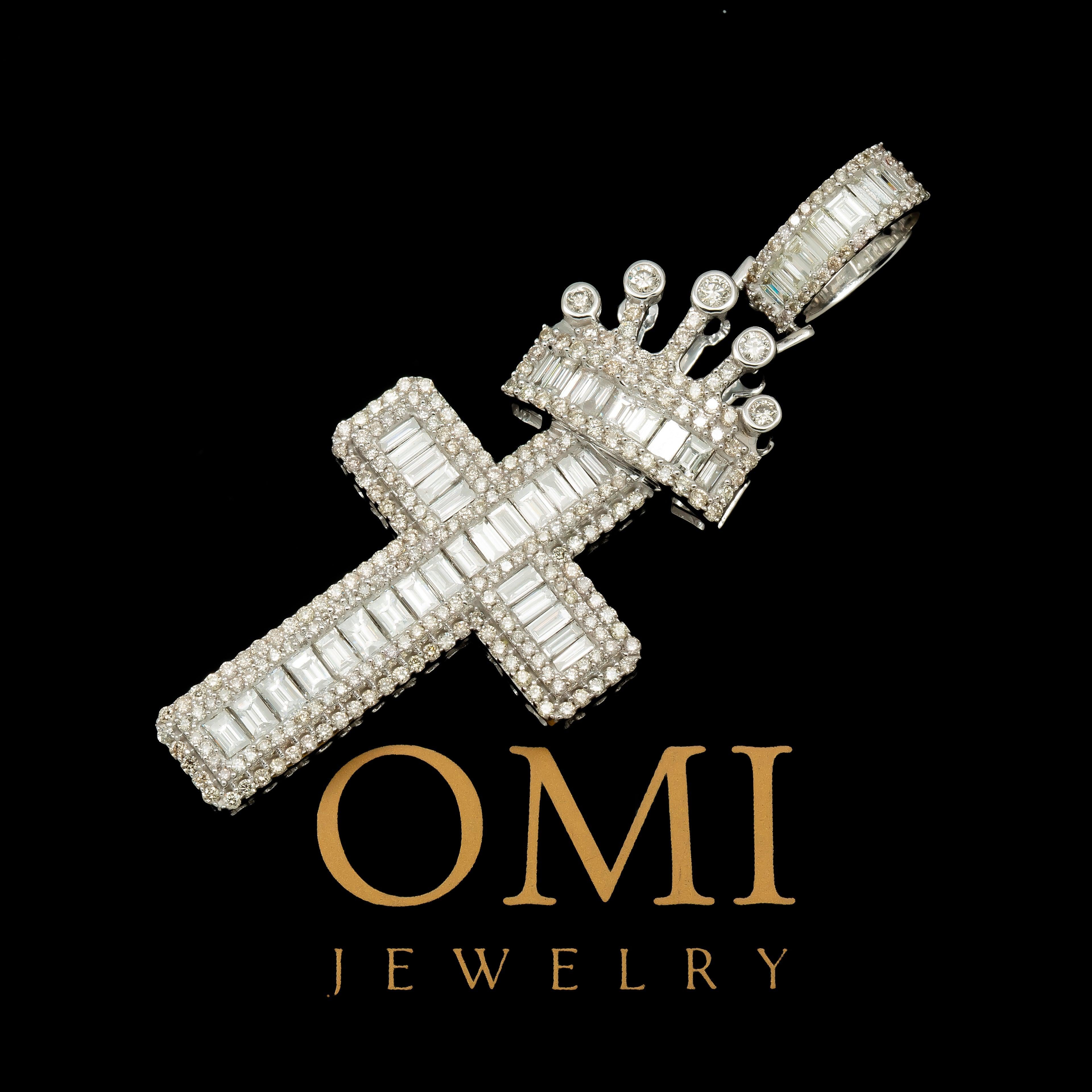 14K GOLD BAGUETTE DIAMOND CROSS WITH CROWN PENDANT 4.00 CT
