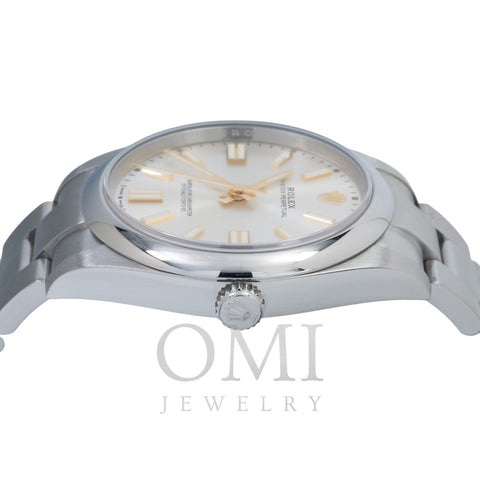 Rolex Oyster Perpetual 124300 41MM White Dial With Oyster Bracelet