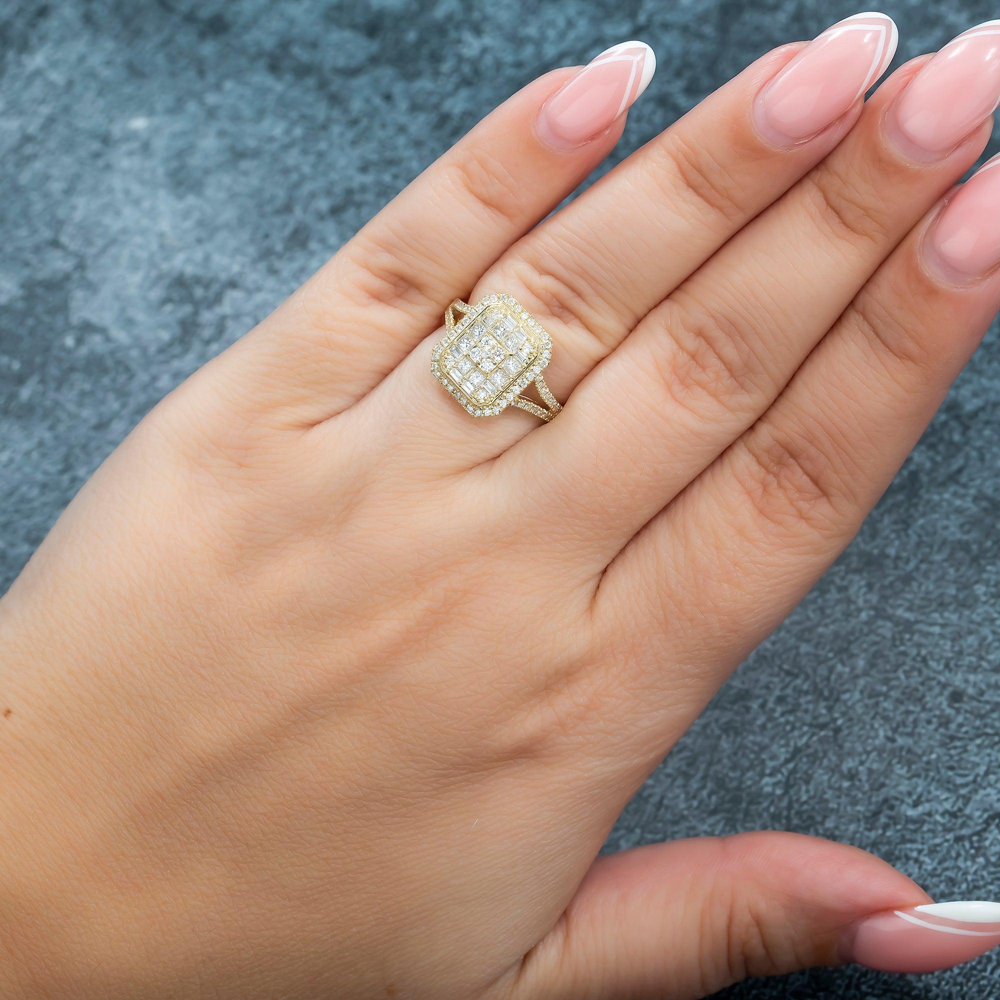 14K GOLD PRINCESS AND BAGUETTE DIAMOND RECTANGLE CLUSTER RING 0.75 CT