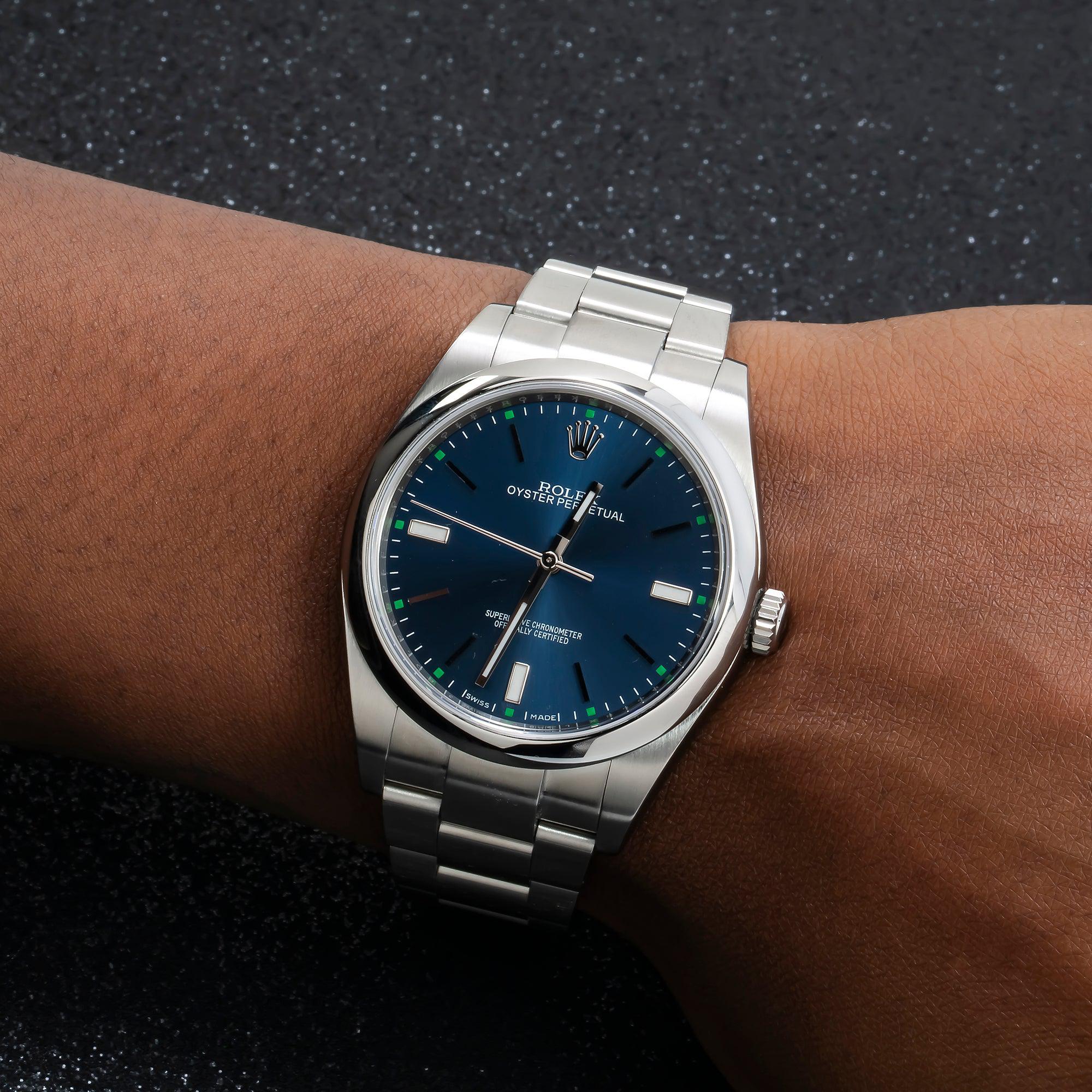 Rolex Oyster Perpetual 39MM 114300 Blue Dial Smooth Bezel Stainless Steel Oyster Bracelet