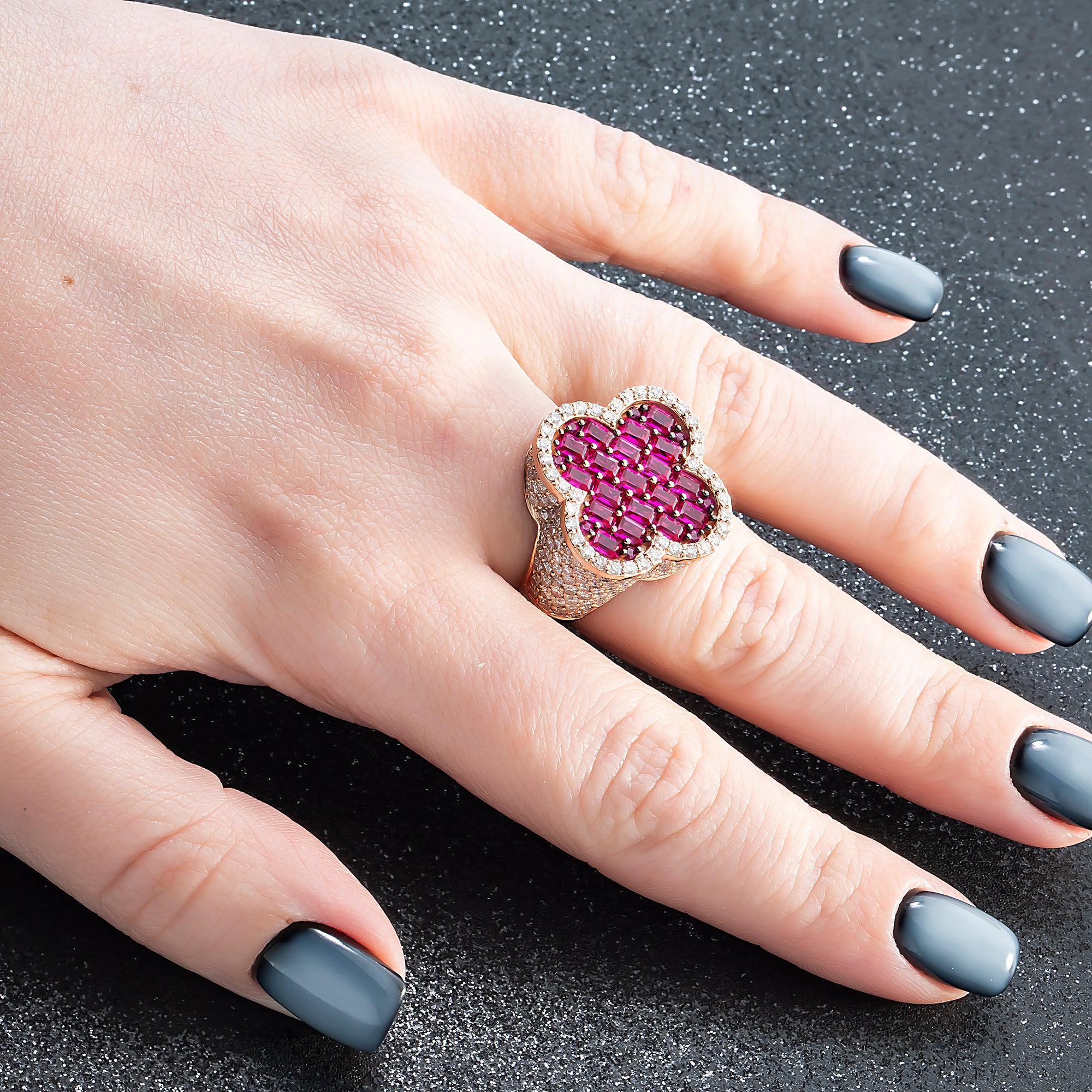 14K GOLD BAGUETTE DIAMOND AND RUBY GEMSTONE CLOVER STATEMENT RING 6.99 CTW