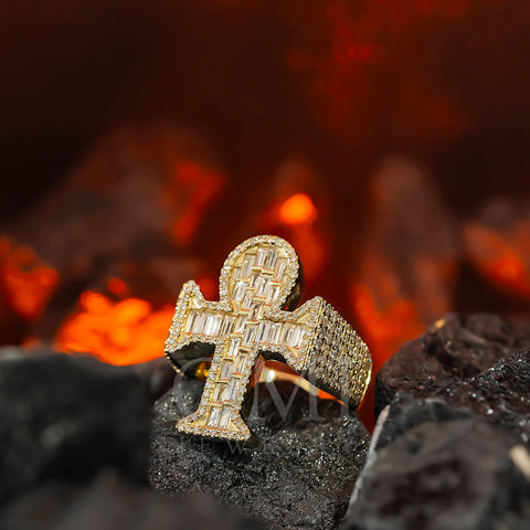 10K GOLD BAGUETTE AND ROUND DIAMOND ANKH RING 3.00 CT