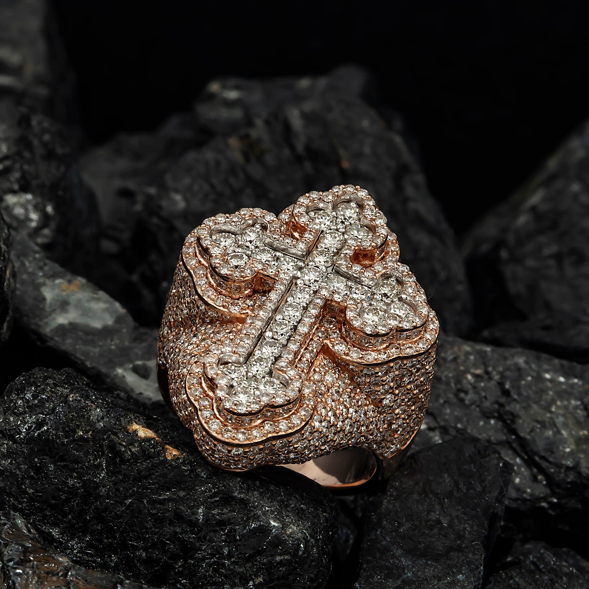 14K GOLD ROUND DIAMOND CROSS STATEMENT RING 5.65 CT