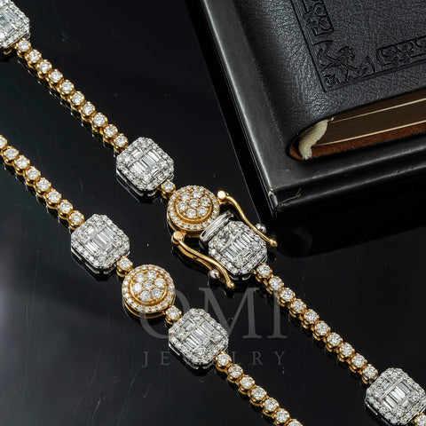 10K GOLD TWO TONE BAGUETTE AND ROUND CLUSTER DIAMOND SQUARE AND CIRCLE SHAPED CHAIN 11.69 CT