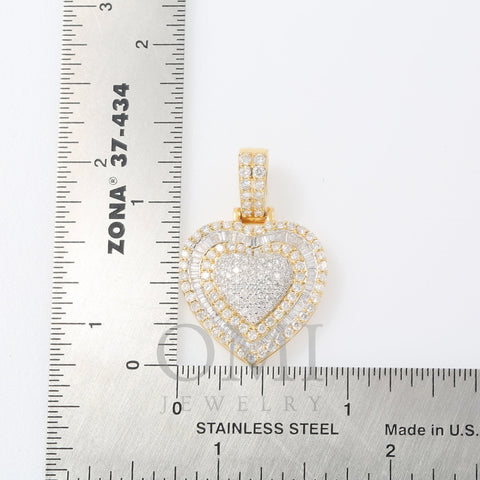 10K GOLD BAGUETTE AND ROUND DIAMOND HEART PENDANT 2.15 CT