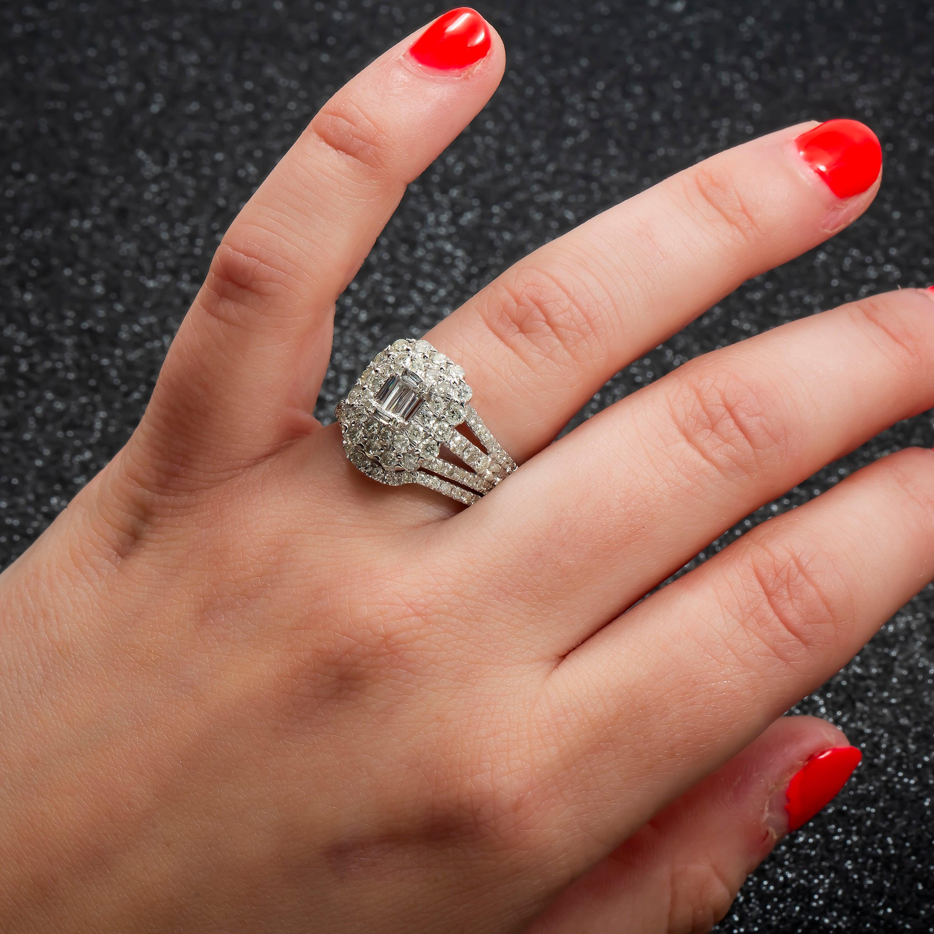 14K GOLD EMERALD DIAMOND CLUSTER BRIDAL SET 2.60 CTW