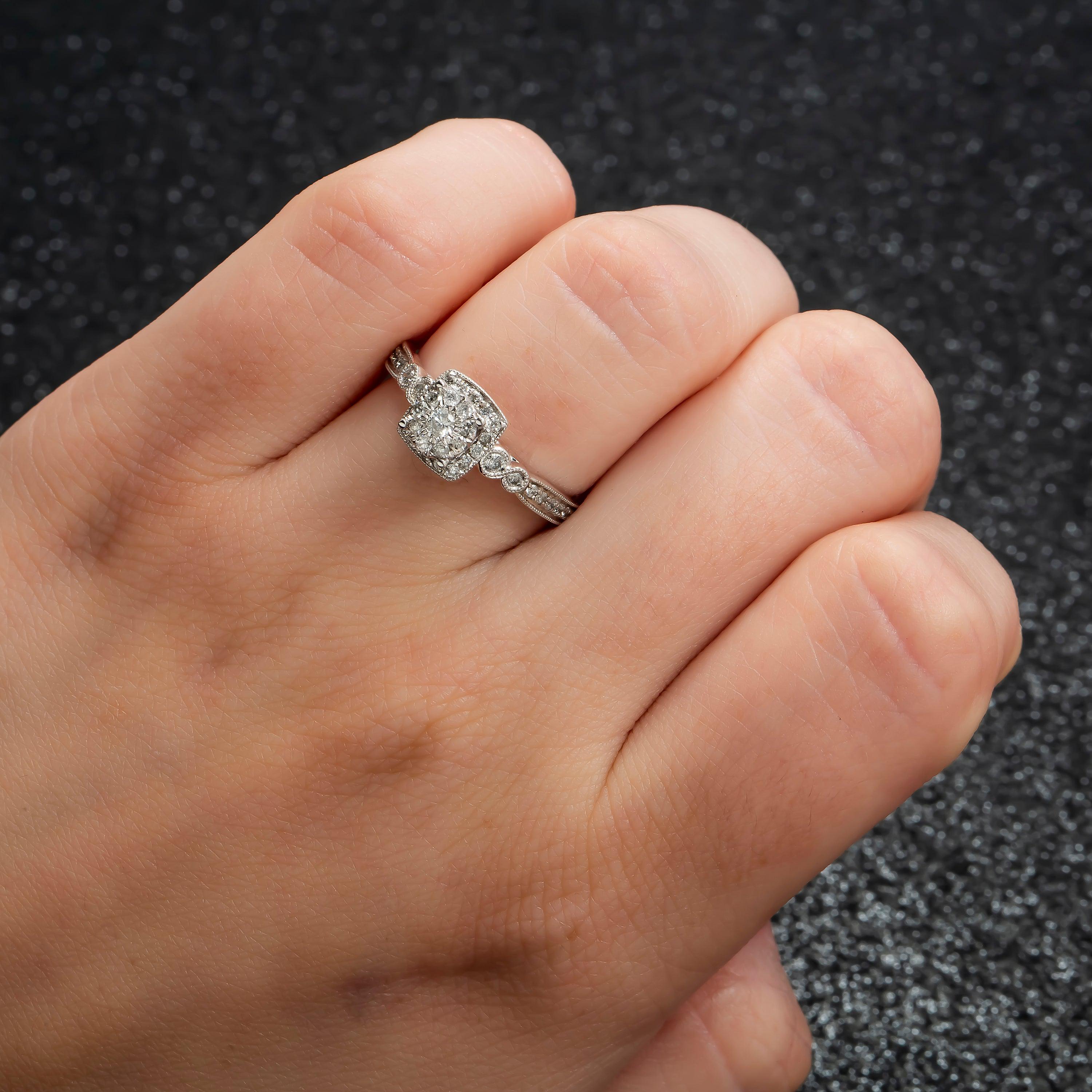 14K GOLD PRINCESS CUT DIAMOND ENGAGEMENT RING 0.57 CT