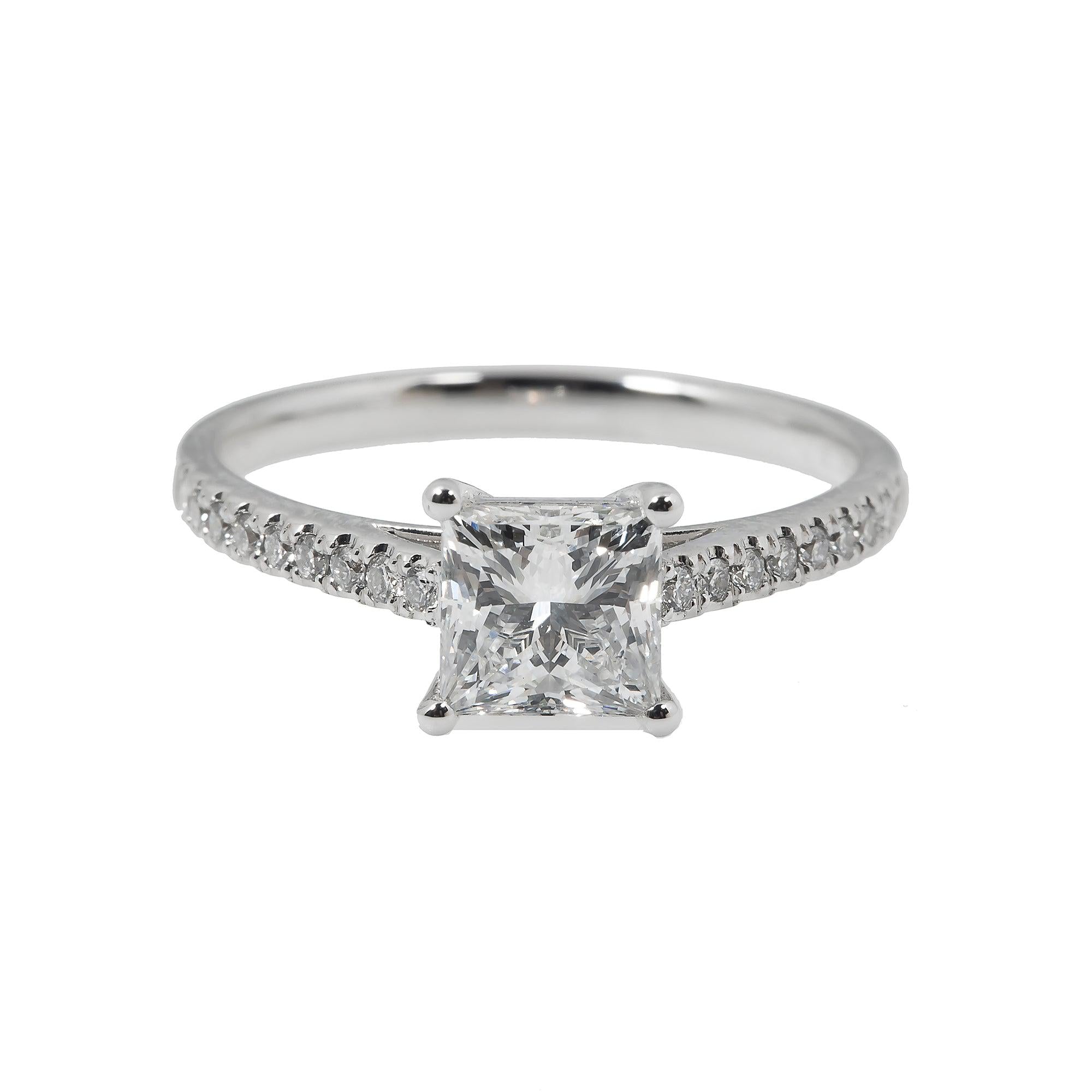 18K GOLD LAB DIAMOND RING CTW1