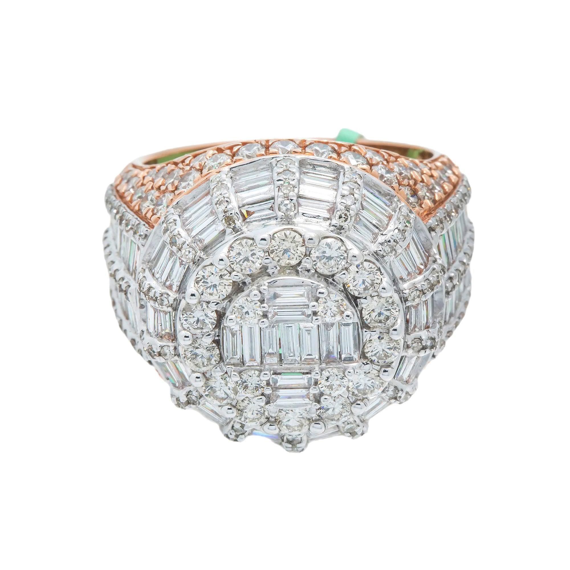 14K GOLD BAGUETTE AND ROUND DIAMOND TWO TONE RING 6.06 CT