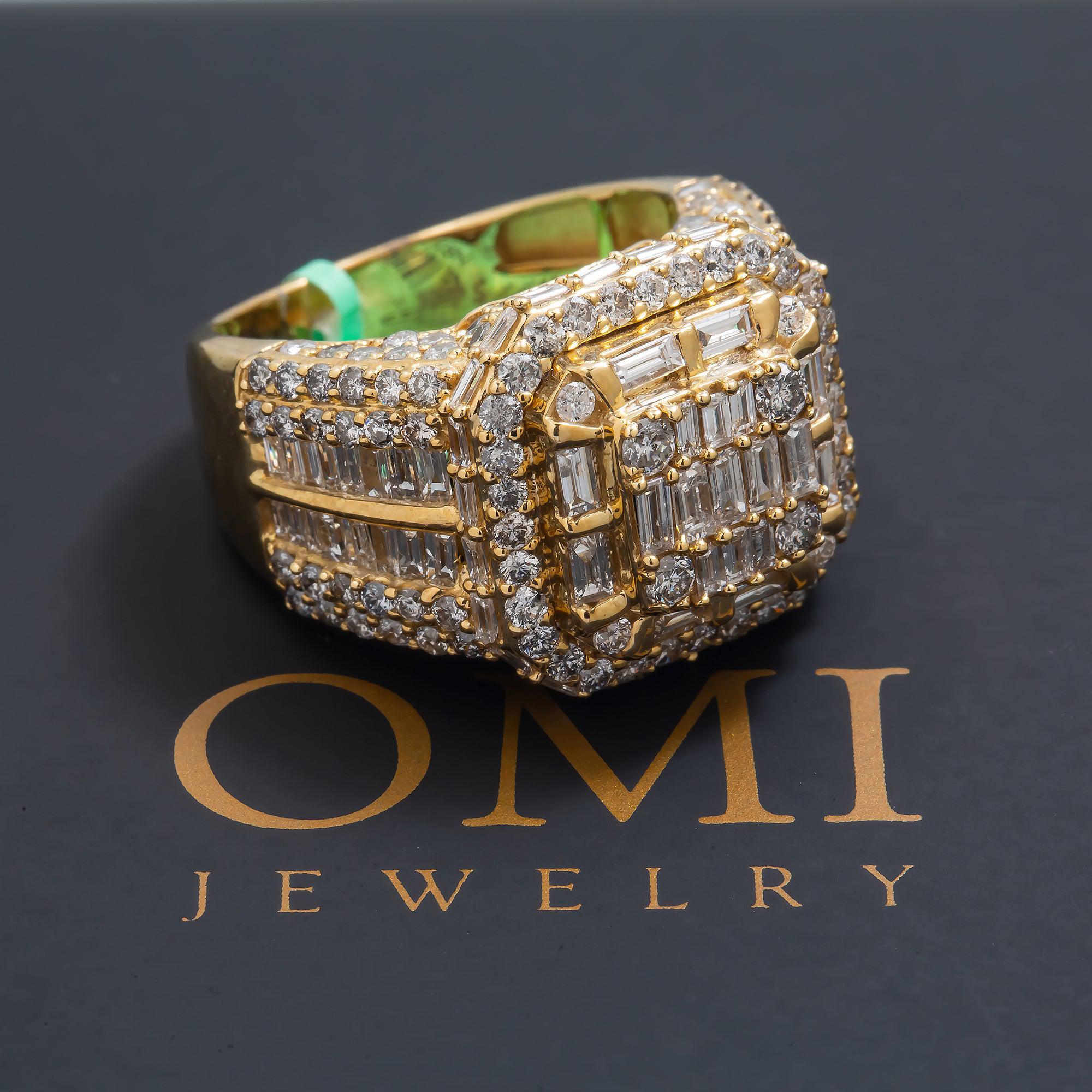 10K GOLD BAGUETTE AND ROUND DIAMOND SQUARE SHAPE RING 5.75 CT