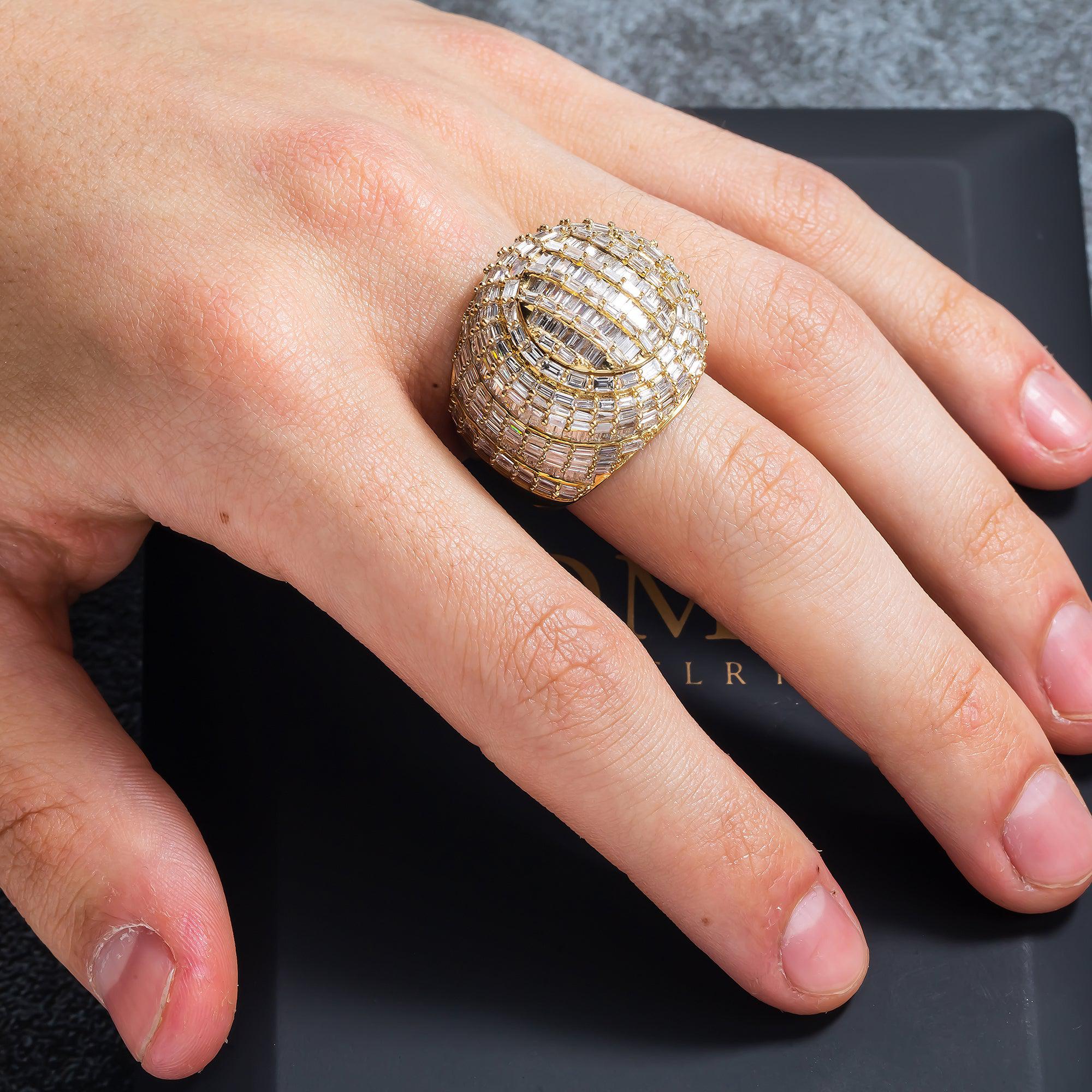 10K GOLD BAGUETTE DIAMOND ROUND SHAPE RING 6.00 CT