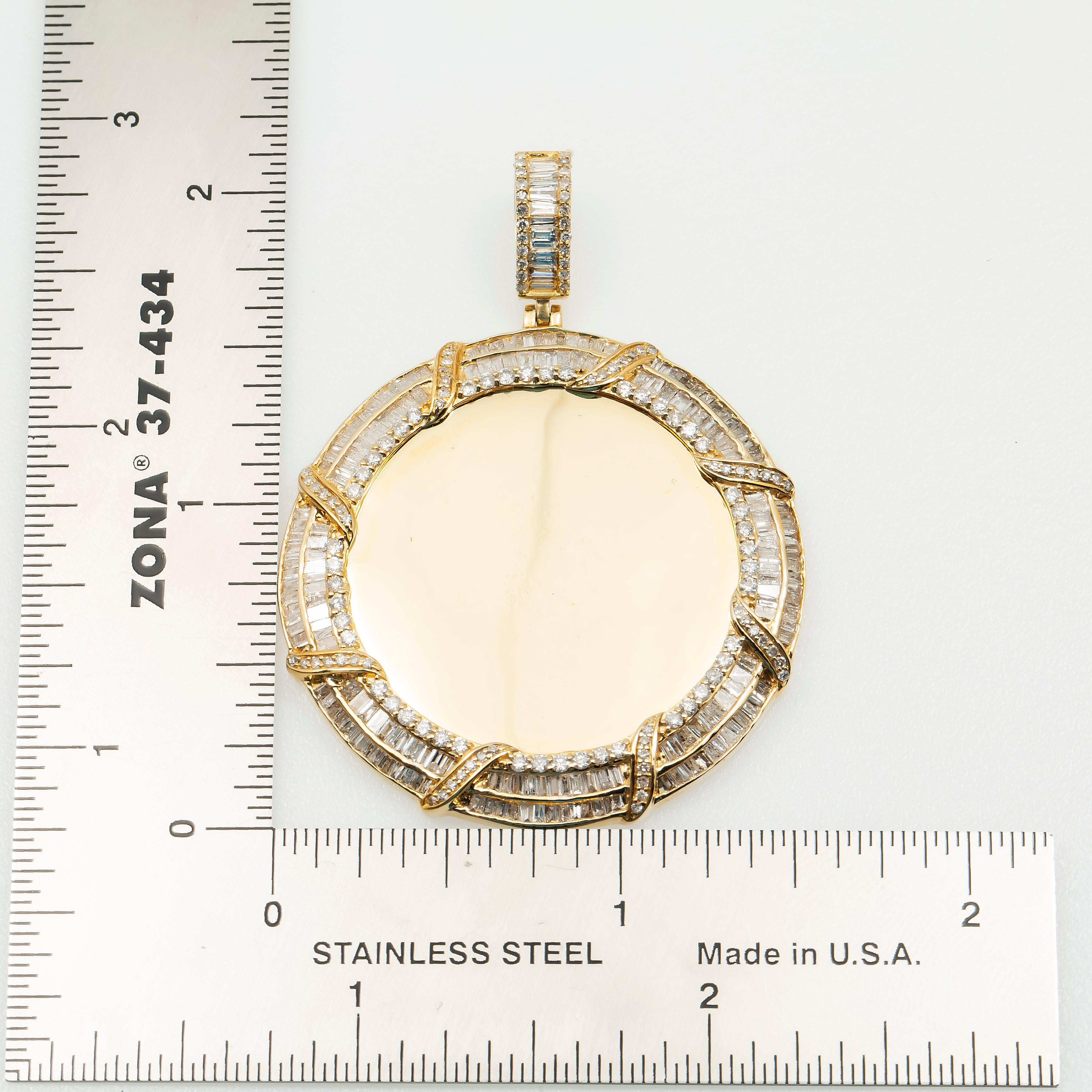 14K GOLD BAGUETTE DIAMOND CIRCLE PICTURE PENDANT 2.90 CT
