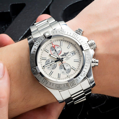 Breitling super avenger ii a13371 best sale