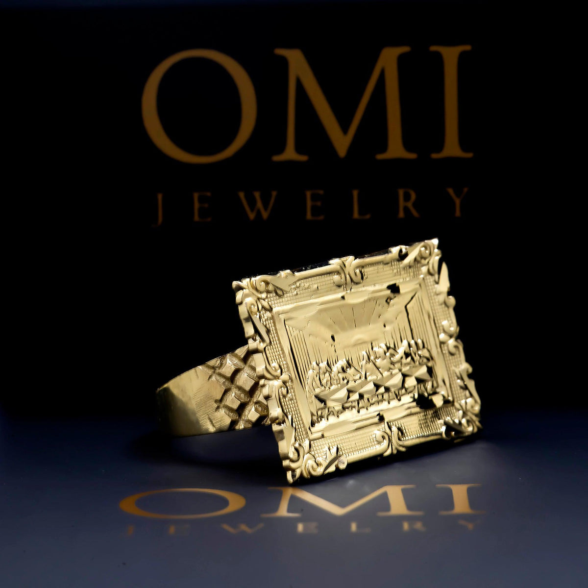 10K GOLD FRAMED LAST SUPPER RING 6.4G