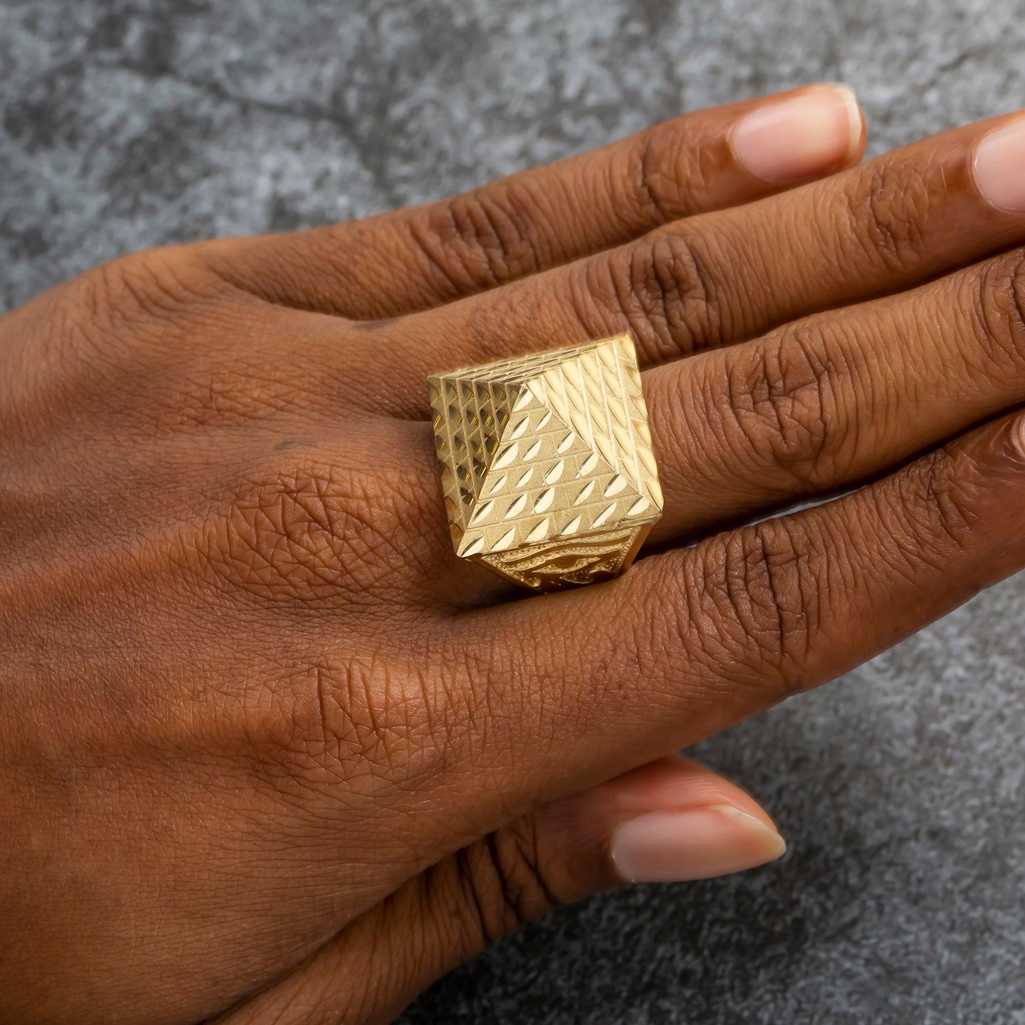 10K GOLD EGYPTIAN PYRAMID RING 12.9G