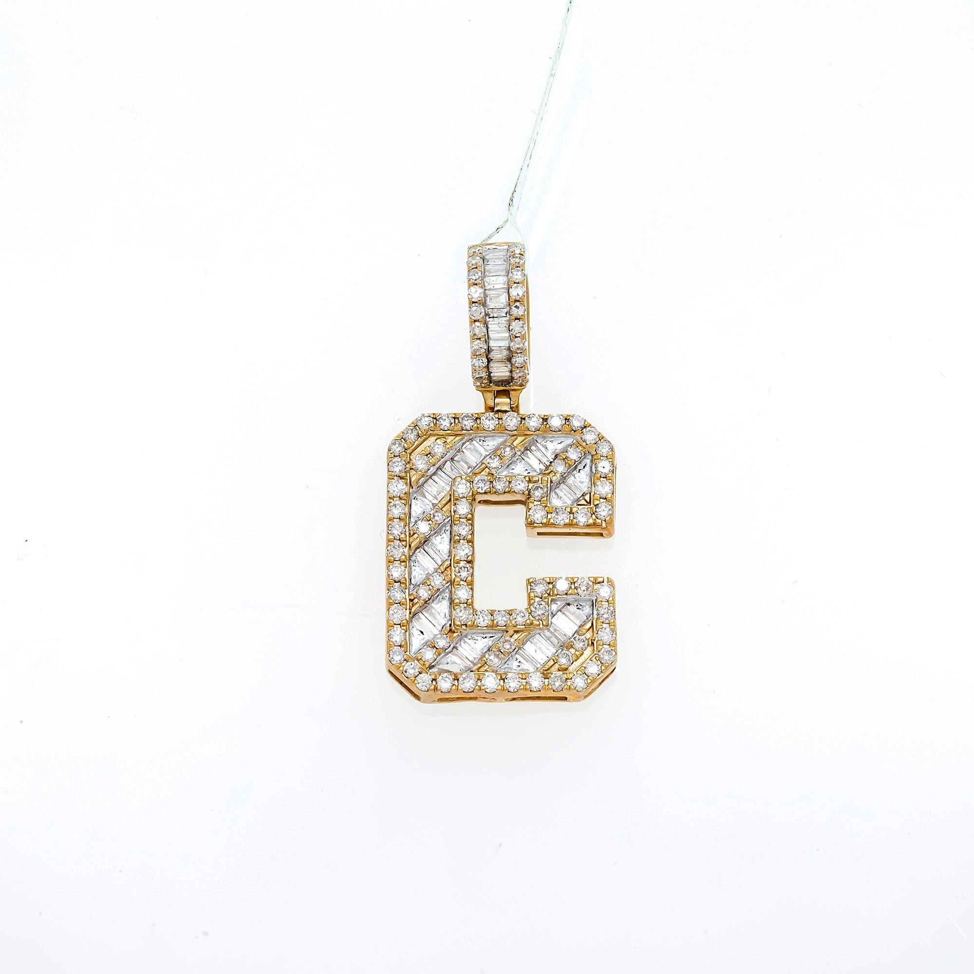 10K GOLD BAGUETTE AND ROUND DIAMOND INITIAL C PENDANT 1.50 CT