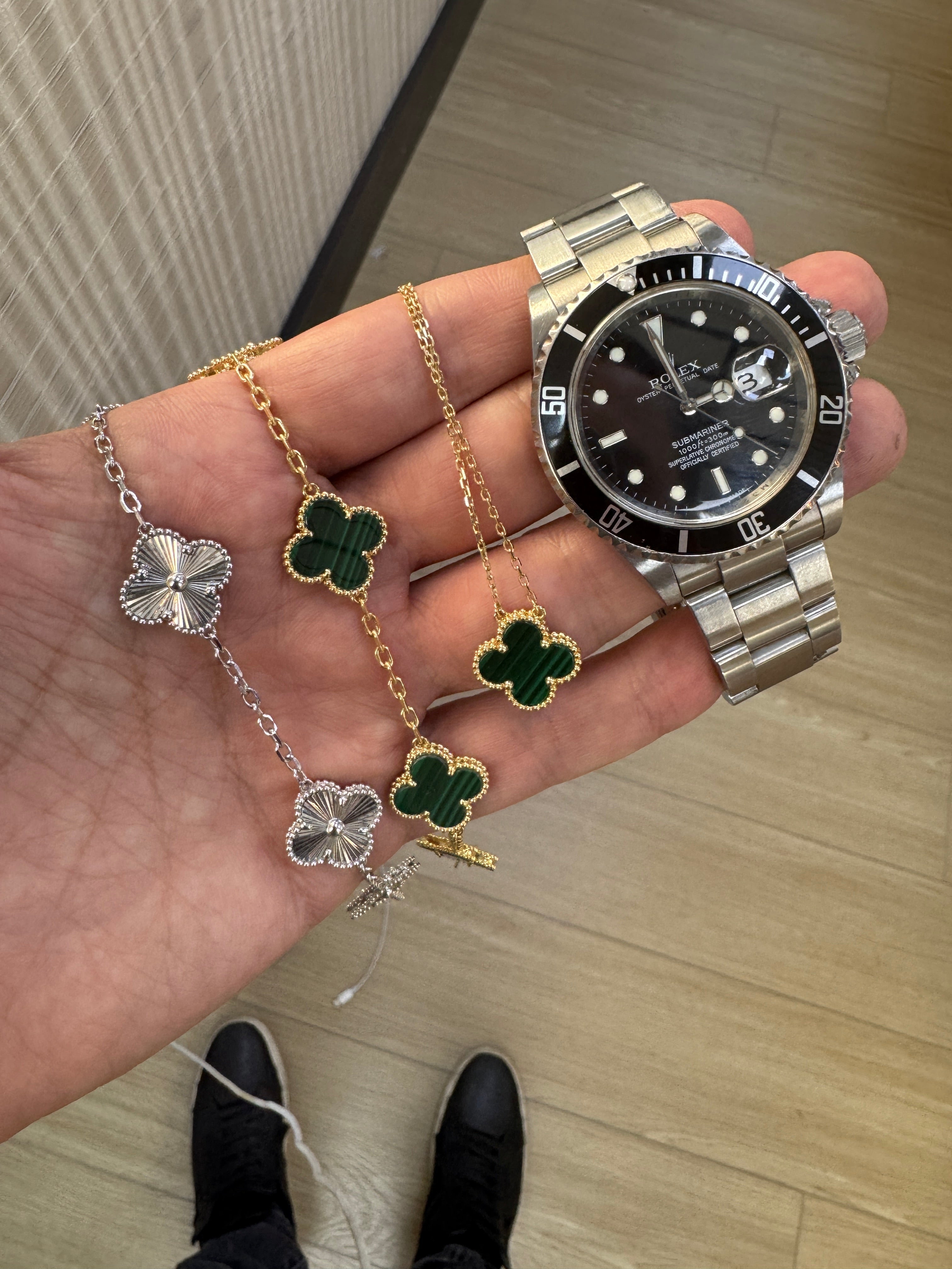 Last payment for Rolex sub and 18k green closer Braclert and necklace