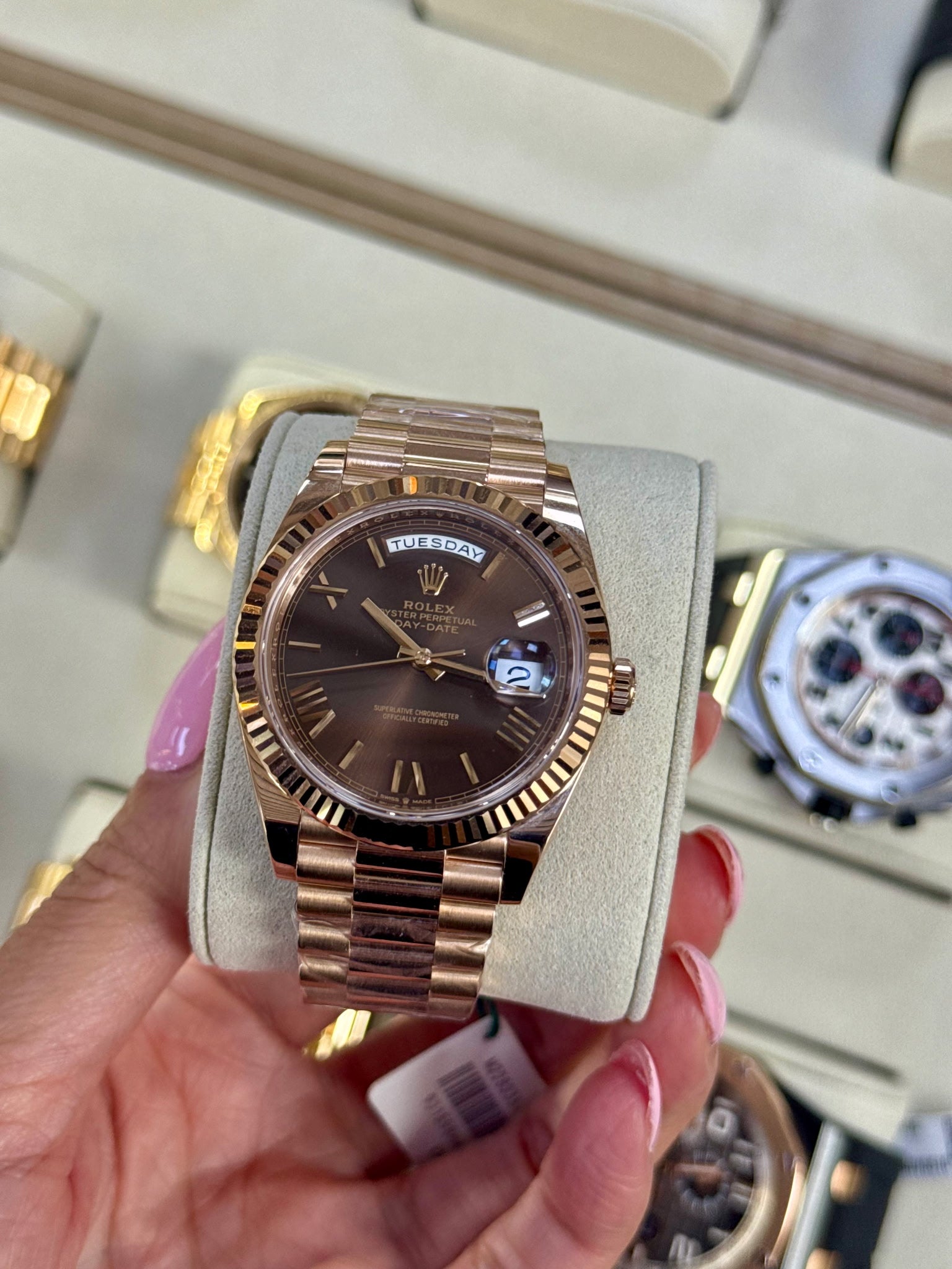 3 rose gold day dates