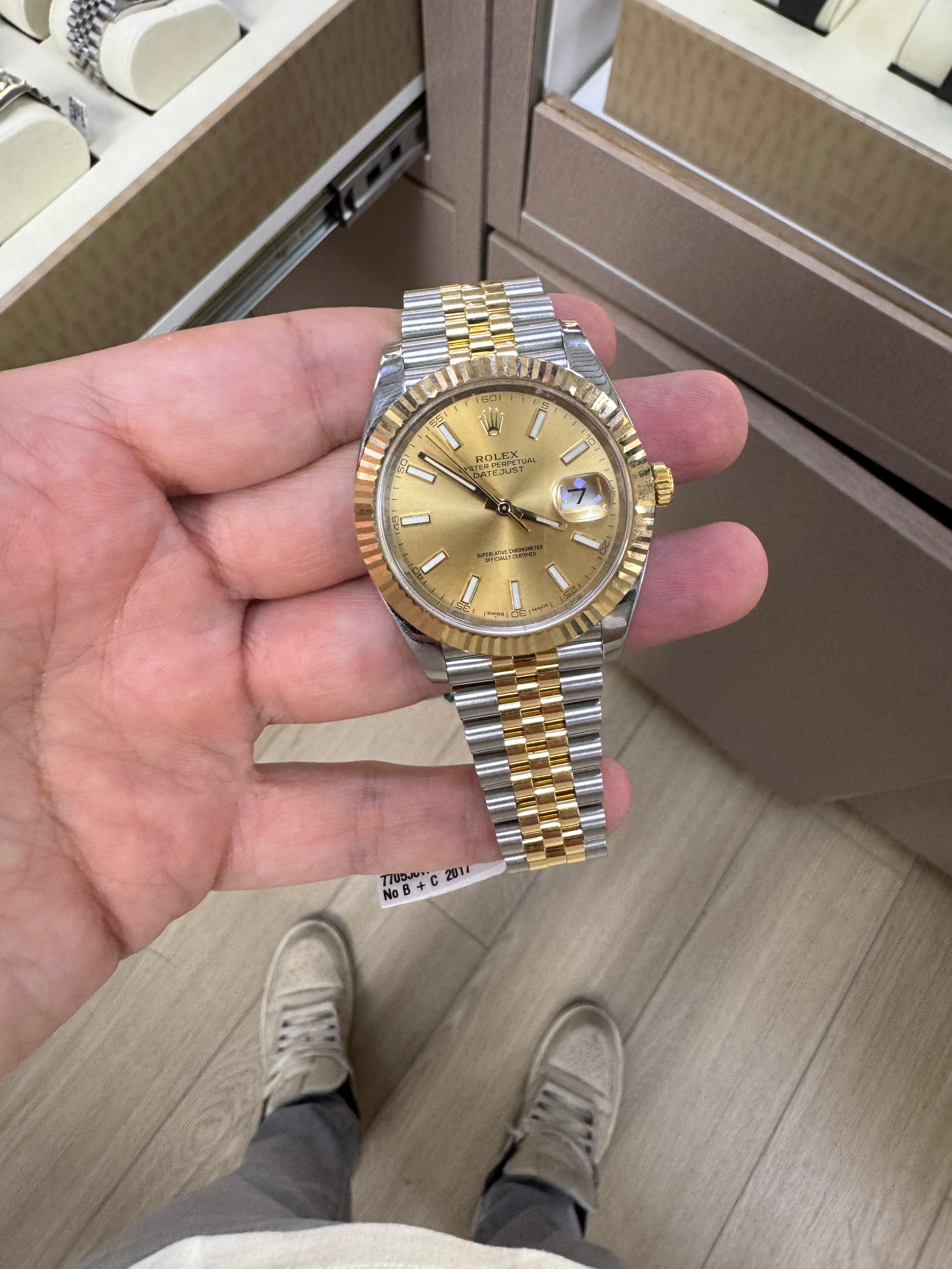 Rolex 41mm 126333 box and papers