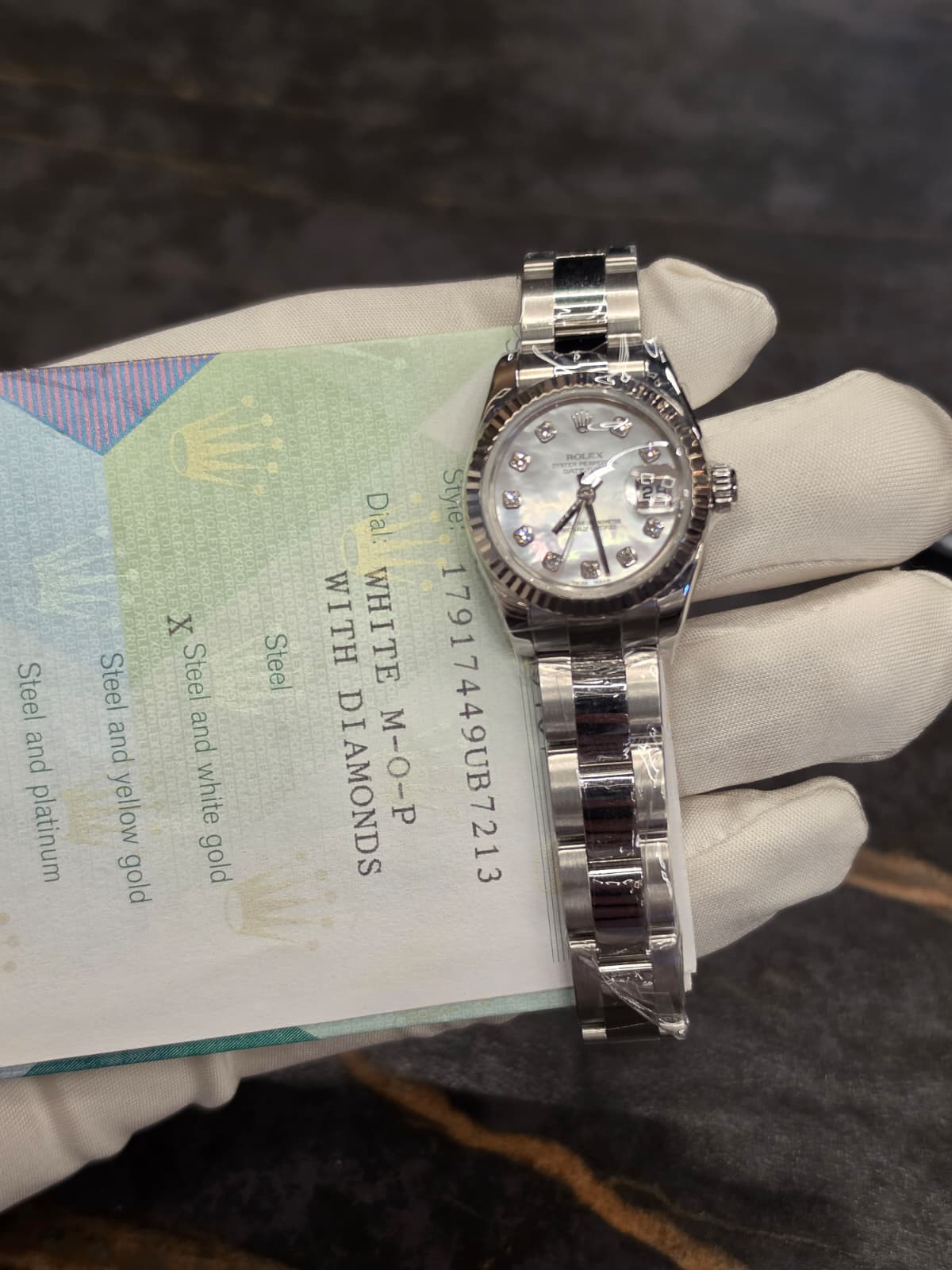 Trade for watch plus card and ladies oyster 26mm factory pearl dial