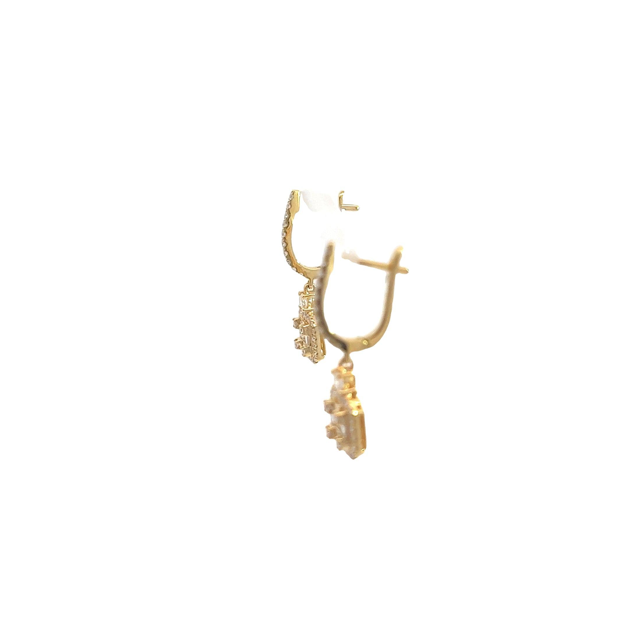 ER3811Y $8,990.00 aGaDER3811Y $8,990.00 14KY 1.00CTW BAGUETTE DIAMOND SQUARE CLUSTER DANGLING EARRINGS__2024-04-11-11-46-31-2.jpg