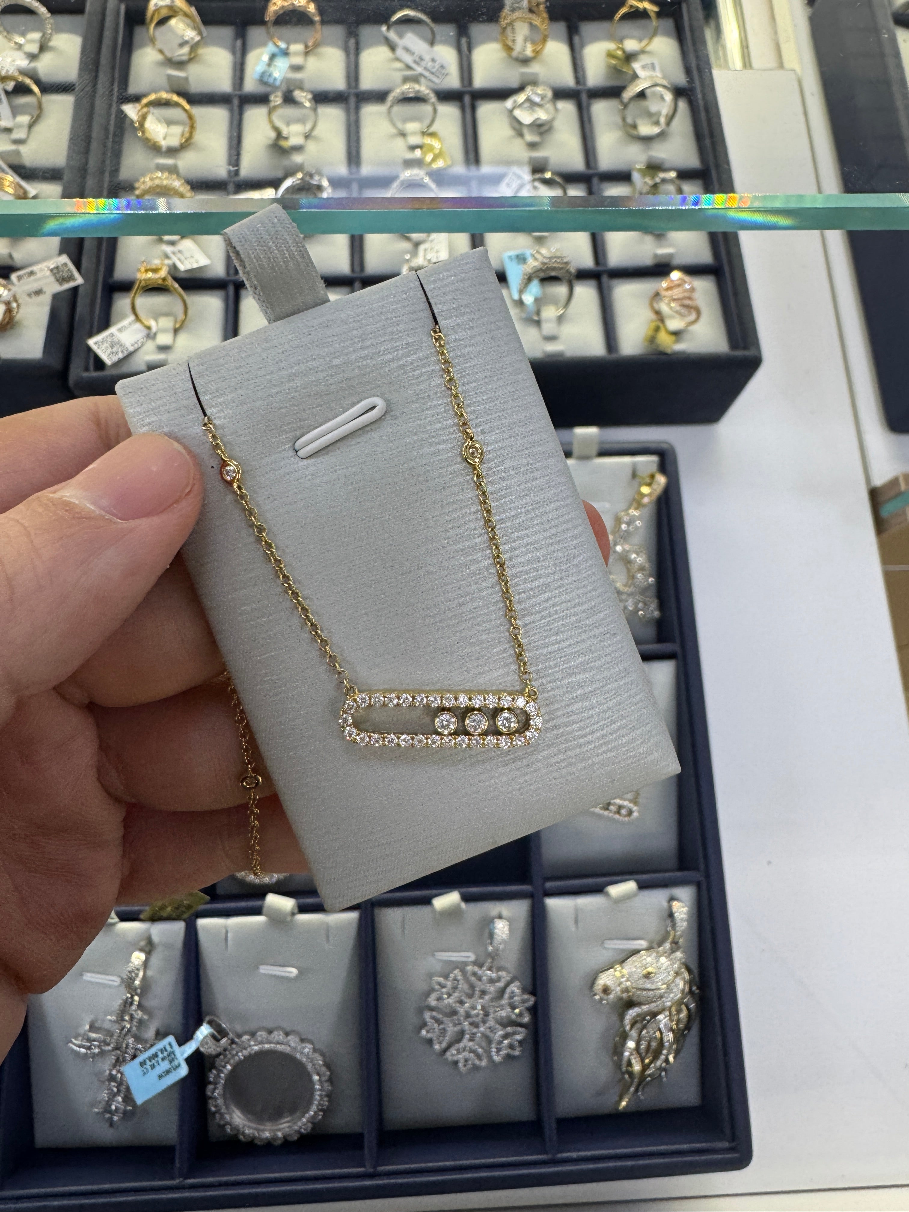 18k gold necklace