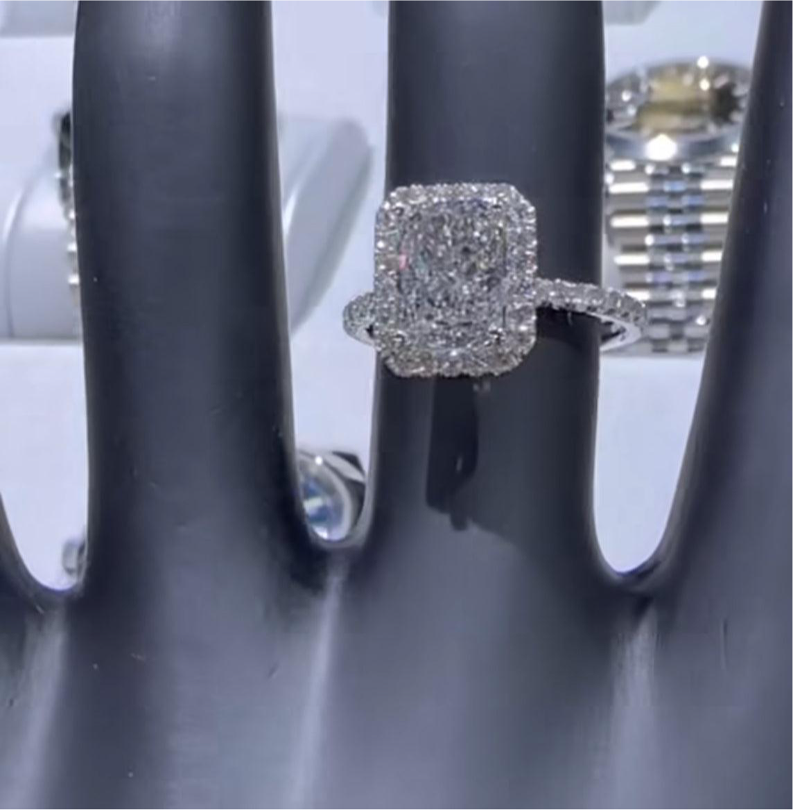 3ct center  lab grown certified diamond engagement ring