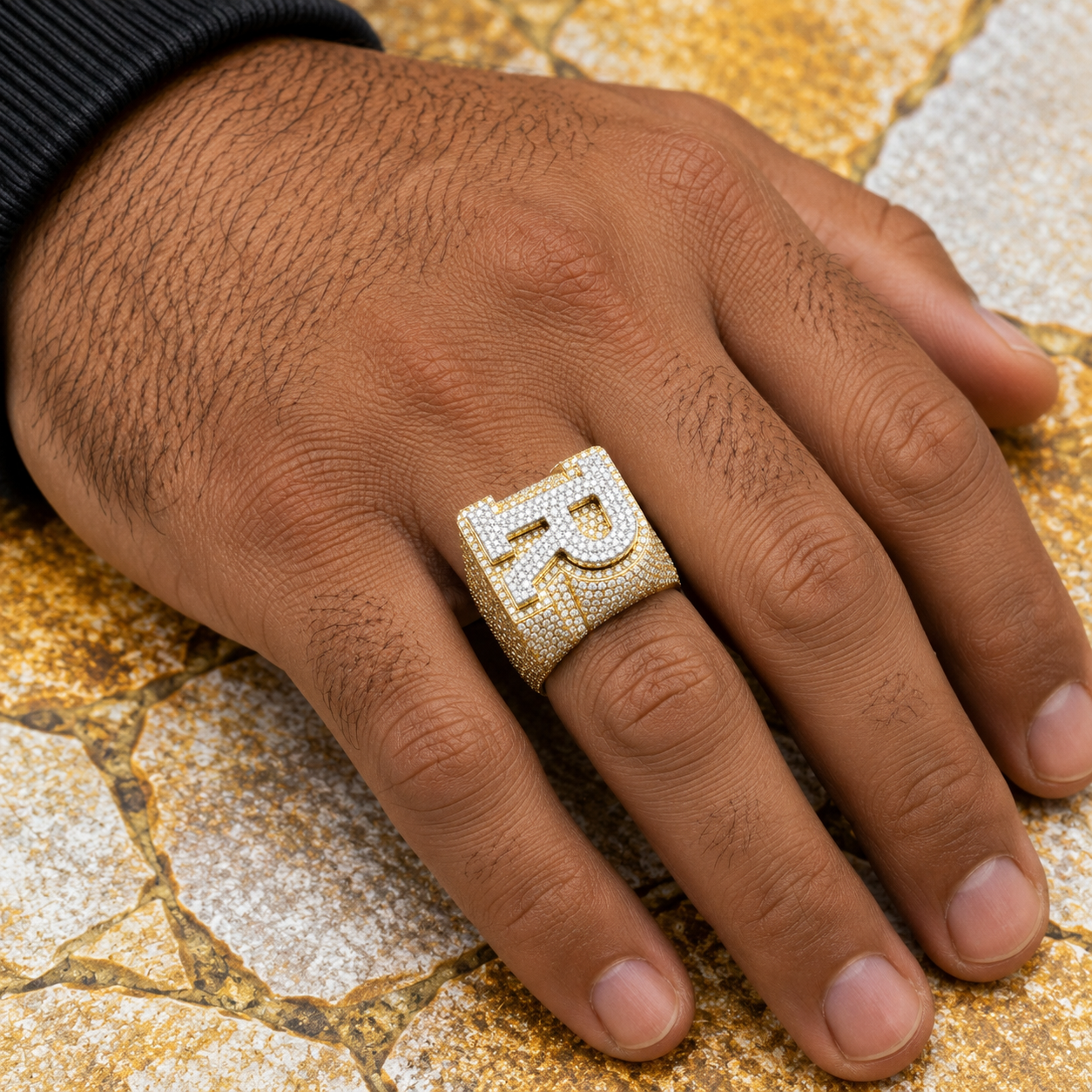 10K GOLD DIAMOND INITIAL LETTER R STATEMENT RING 3.08 CT