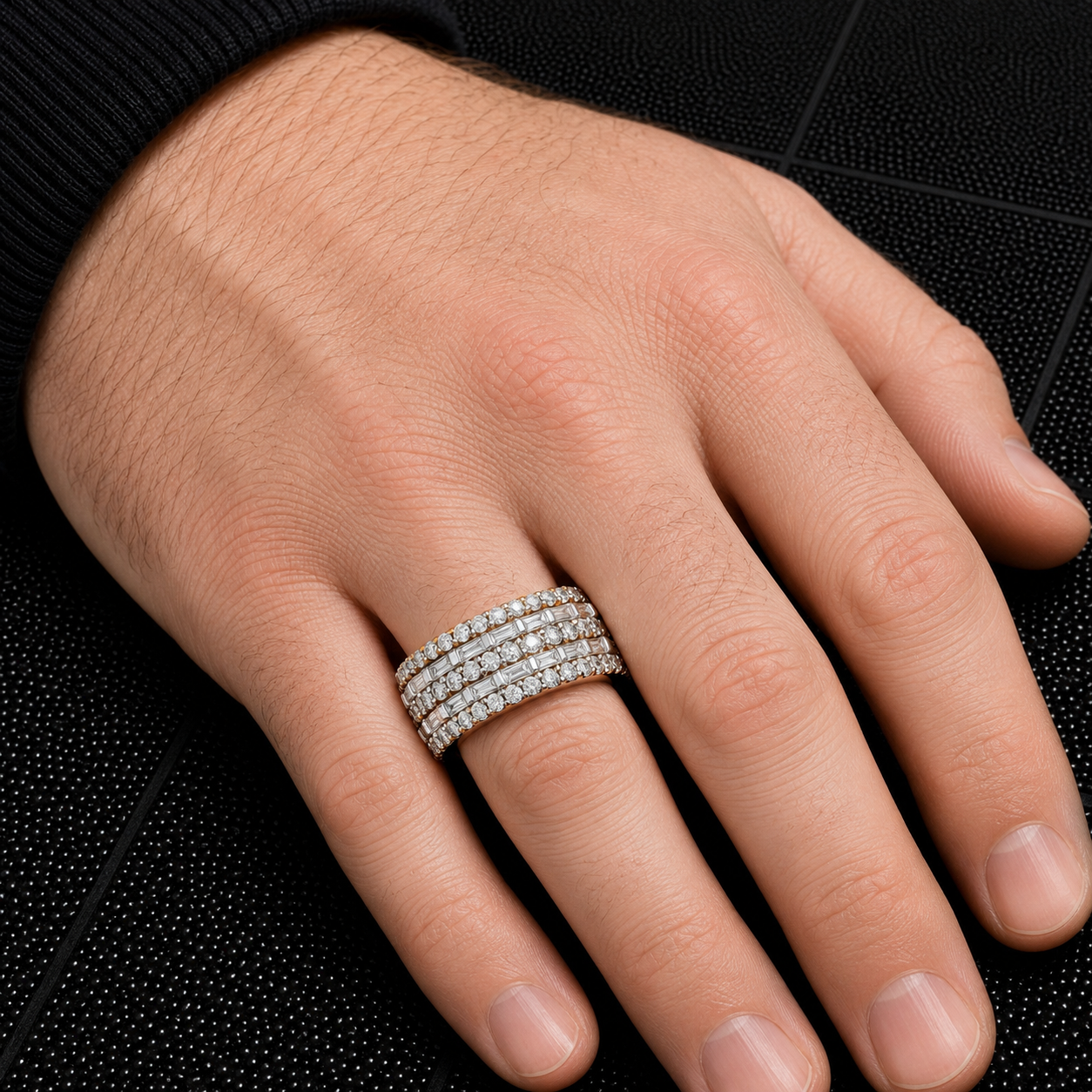 14K GOLD ROUND AND BAGUETTE DIAMOND STATEMENT BAND RING 2.20 CT