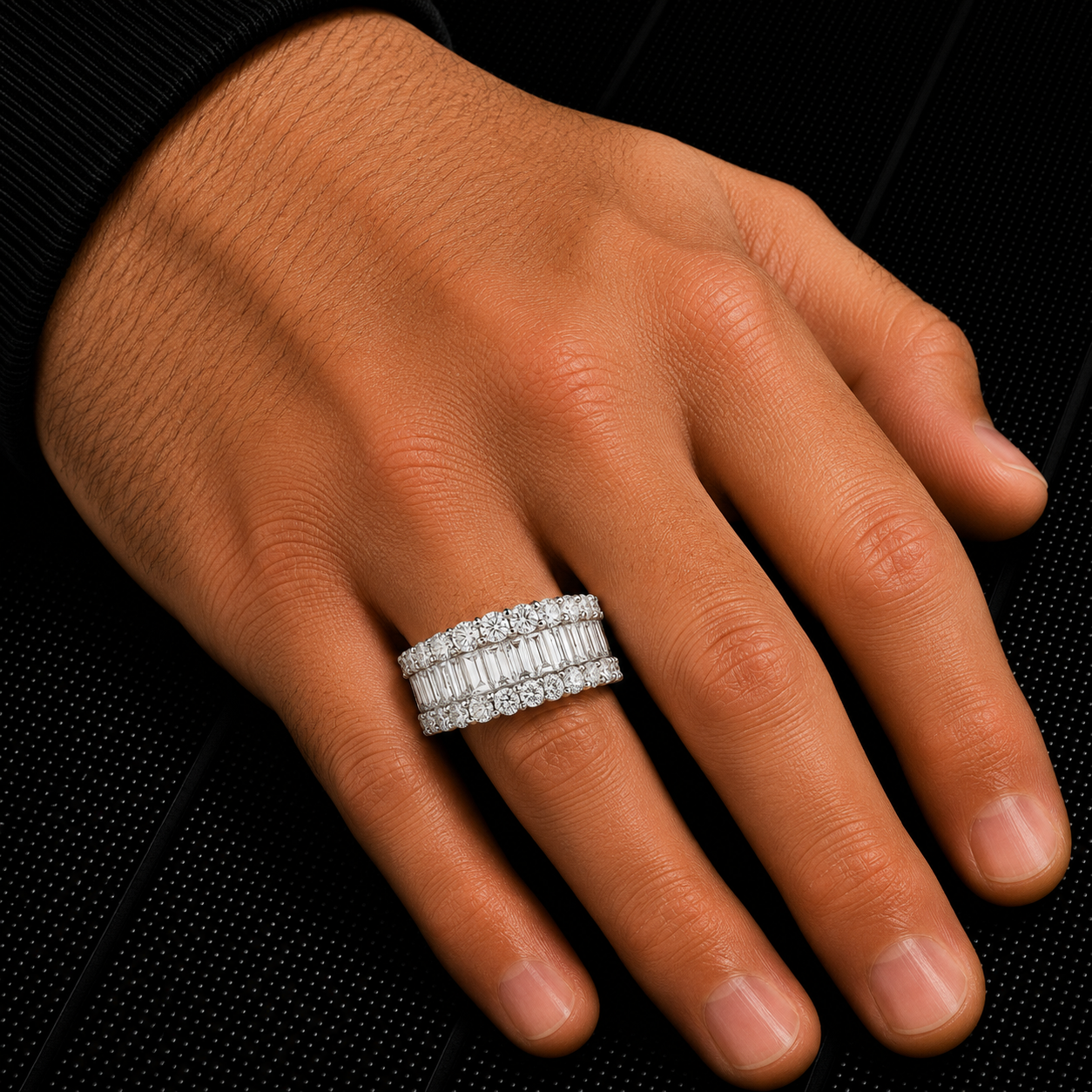 14K GOLD ROUND AND BAGUETTE DIAMOND RING 2.40 CT
