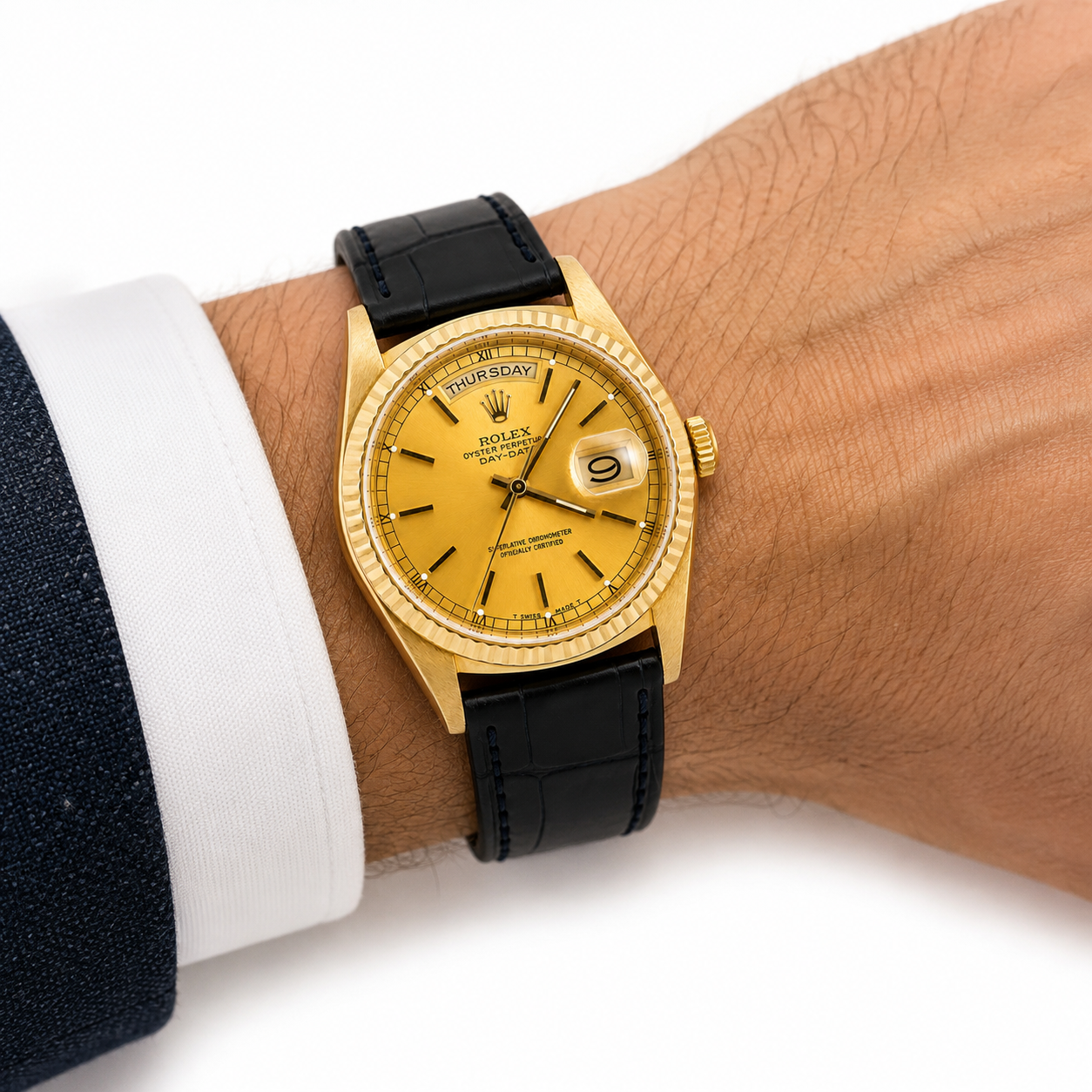 ROLEX DAY-DATE 36 18K YELLOW GOLD CHAMPAGNE DIAL BLACK LEATHER STRAP REF. 18238