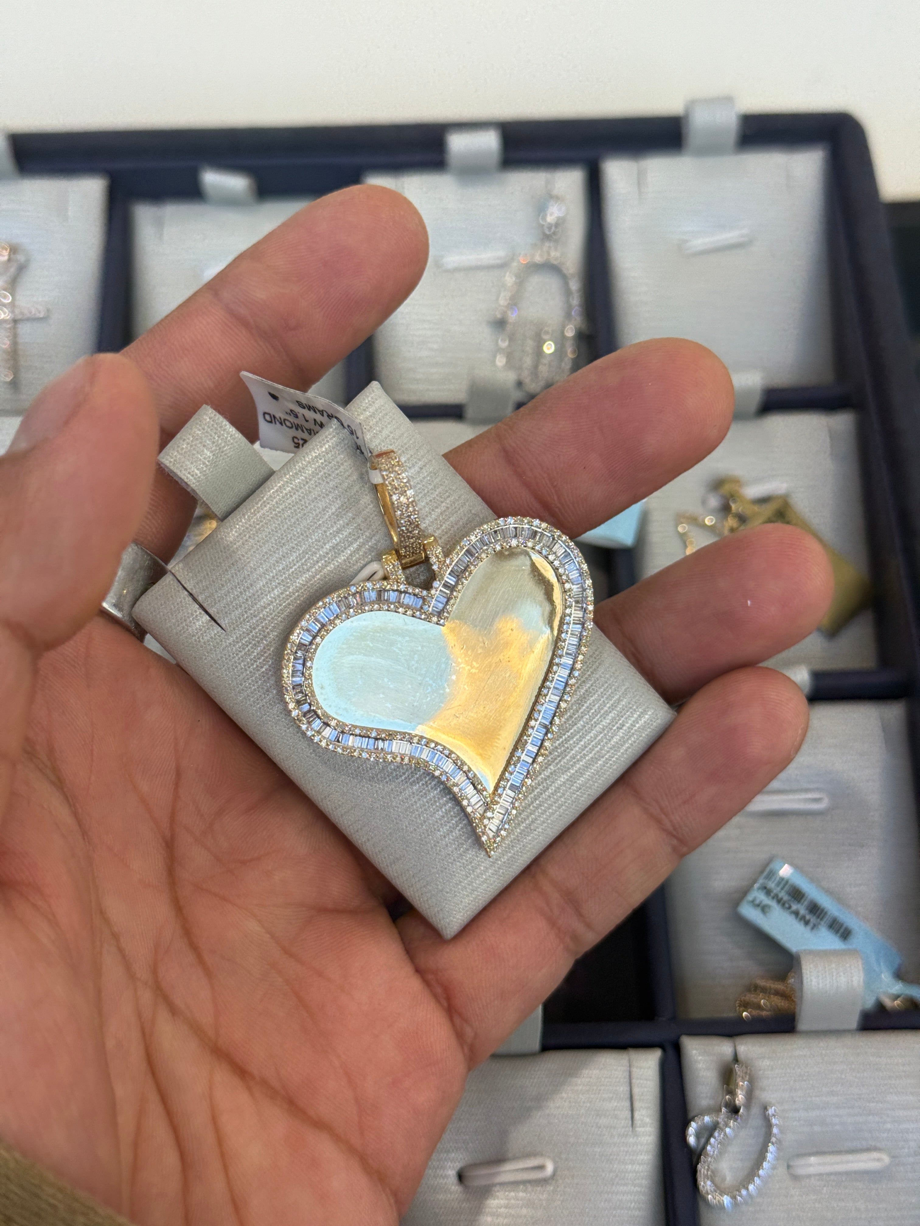 PPL AD - 10k Gold Baguette Diamond Pendant