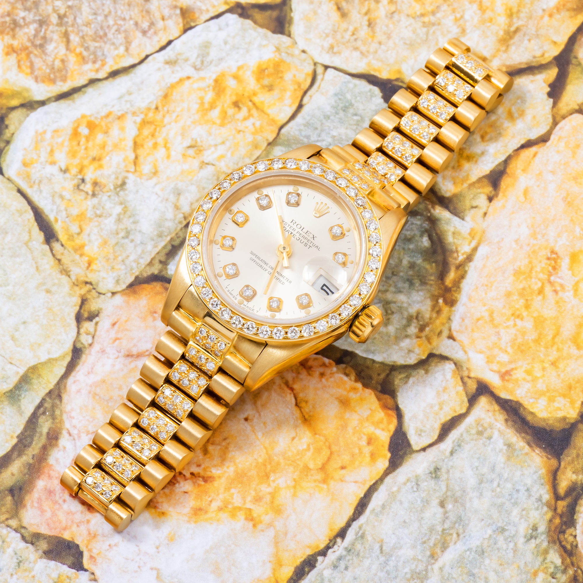 Rolex Datejust 26MM 69178 White Mother of Pearl Diamond Dial Rolex Datejust 26MM 69178 White Mother of Pearl Diamond Dial