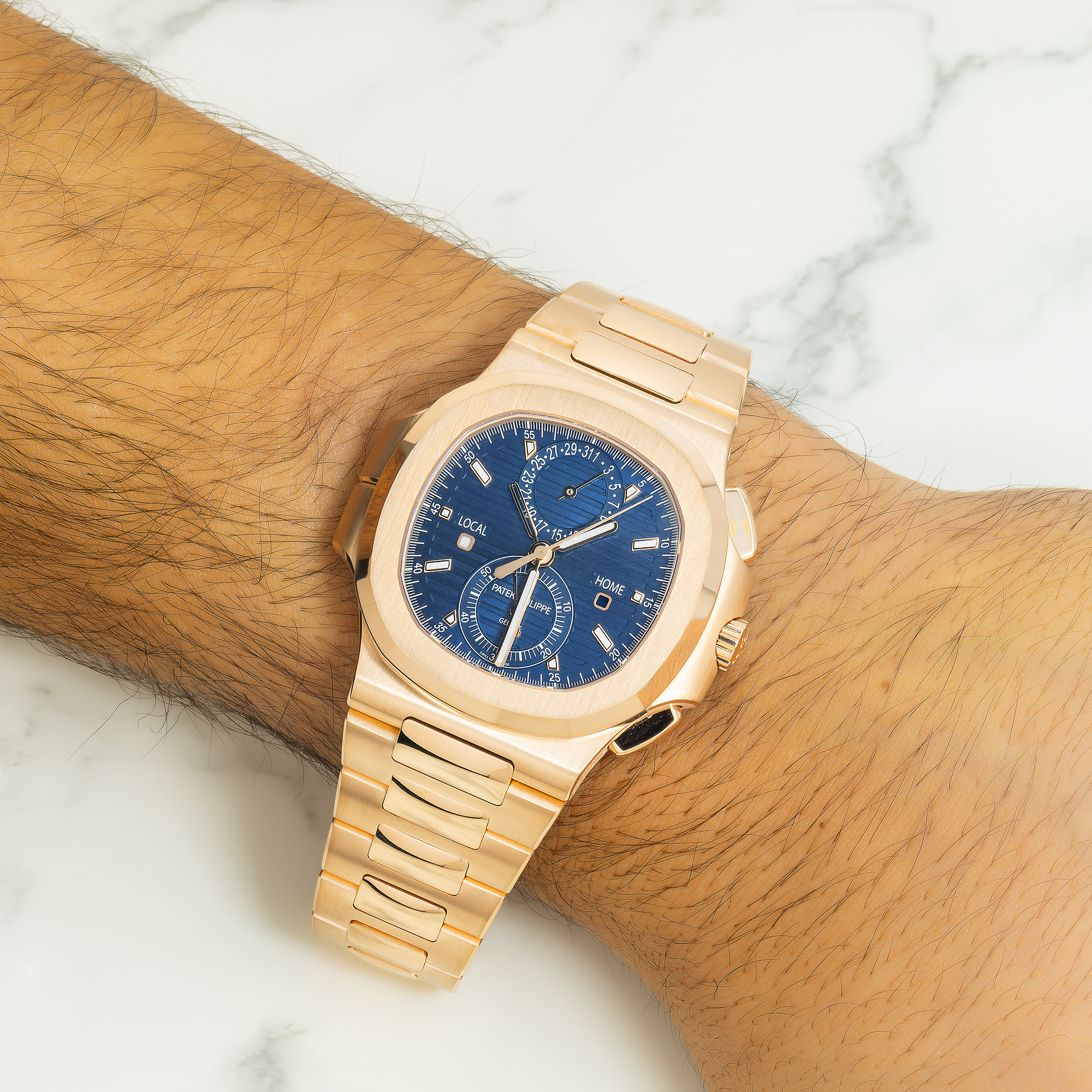 Patek Philippe Nautilus 40.5MM 5990/1R-001 Blue Dial Rose Gold Bezel 18K Rose Gold Bracelet