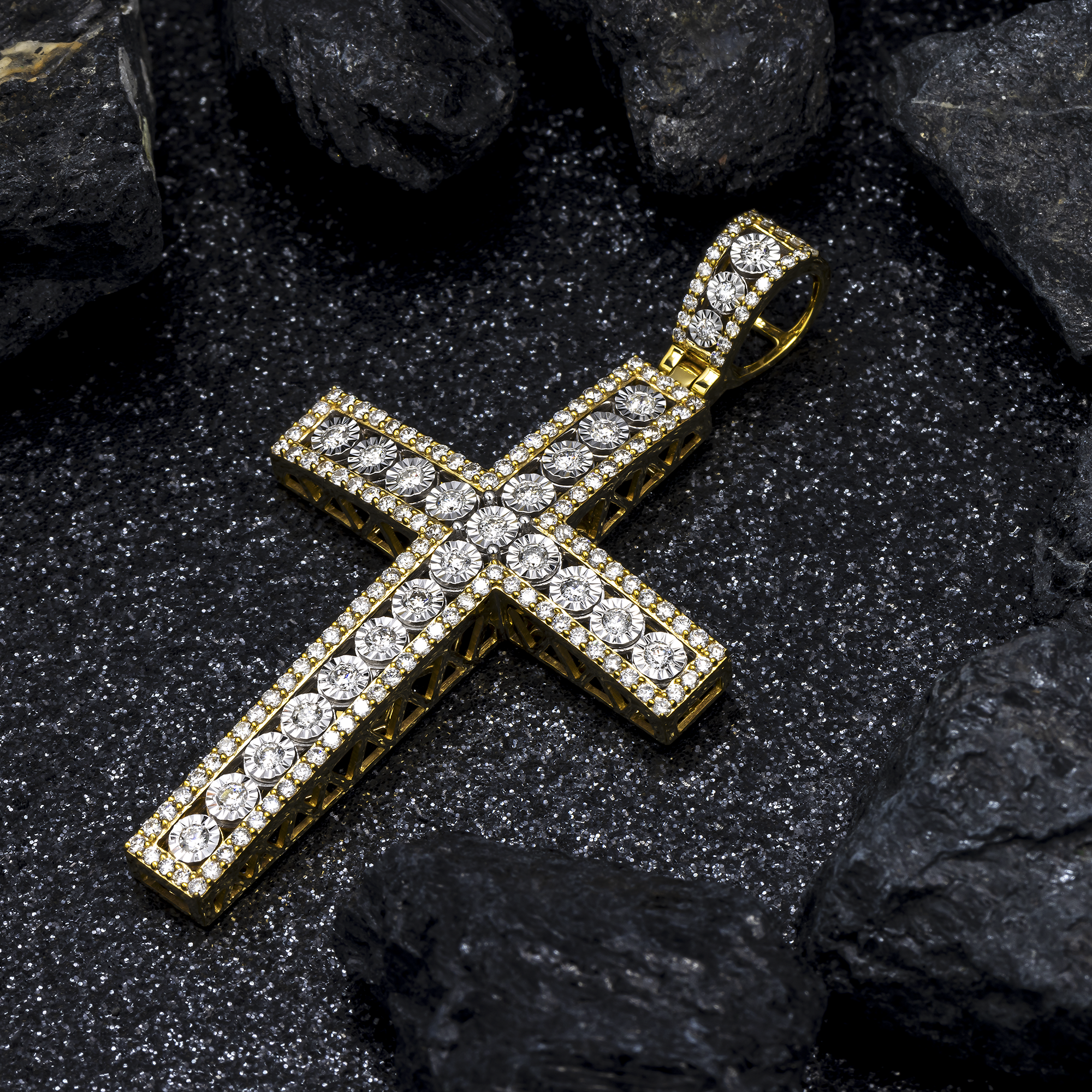 10K GOLD ROUND DIAMOND CROSS PENDANT 2.05 CT