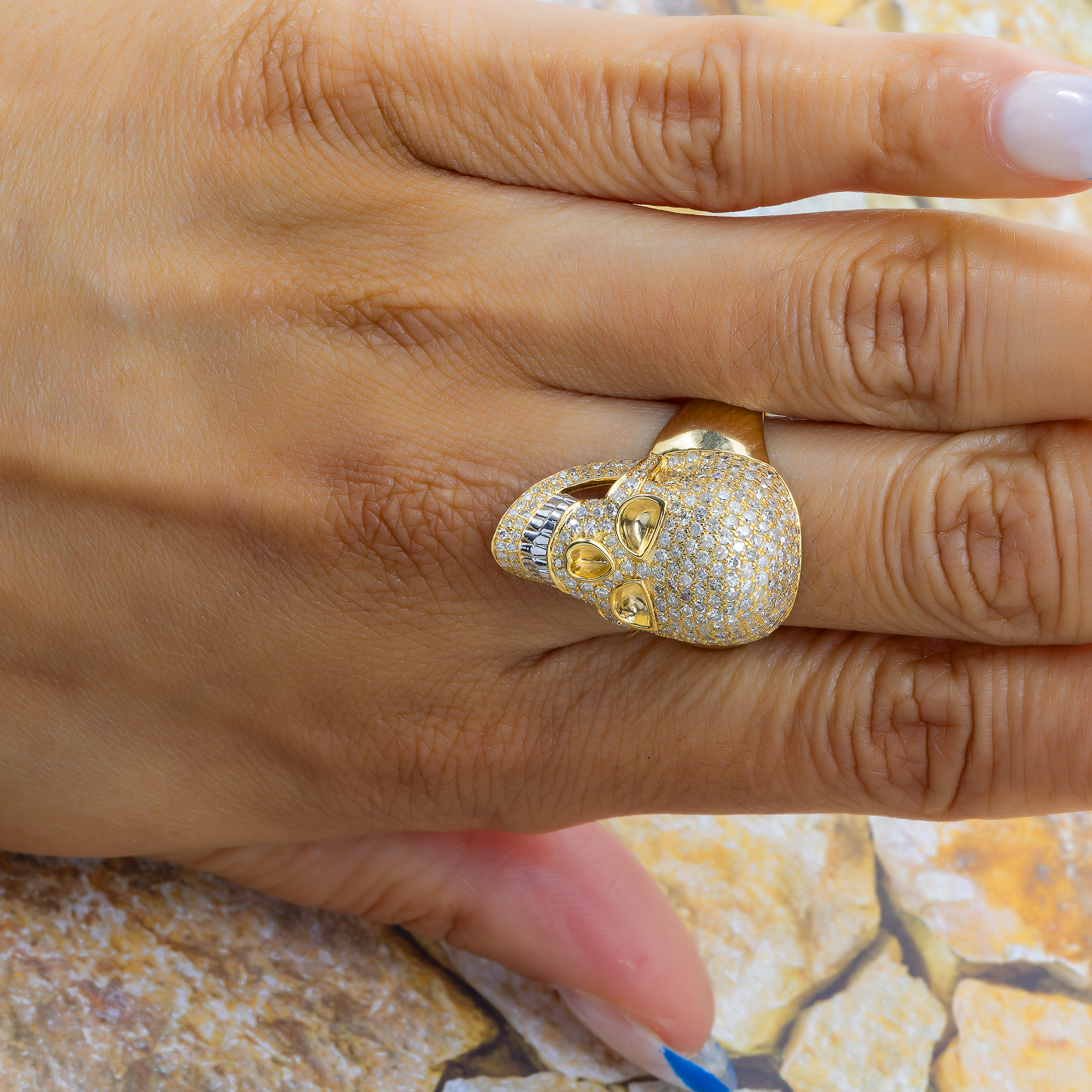 14K GOLD DIAMOND BLACK AND WHITE SKULL RING 2.50 CT
