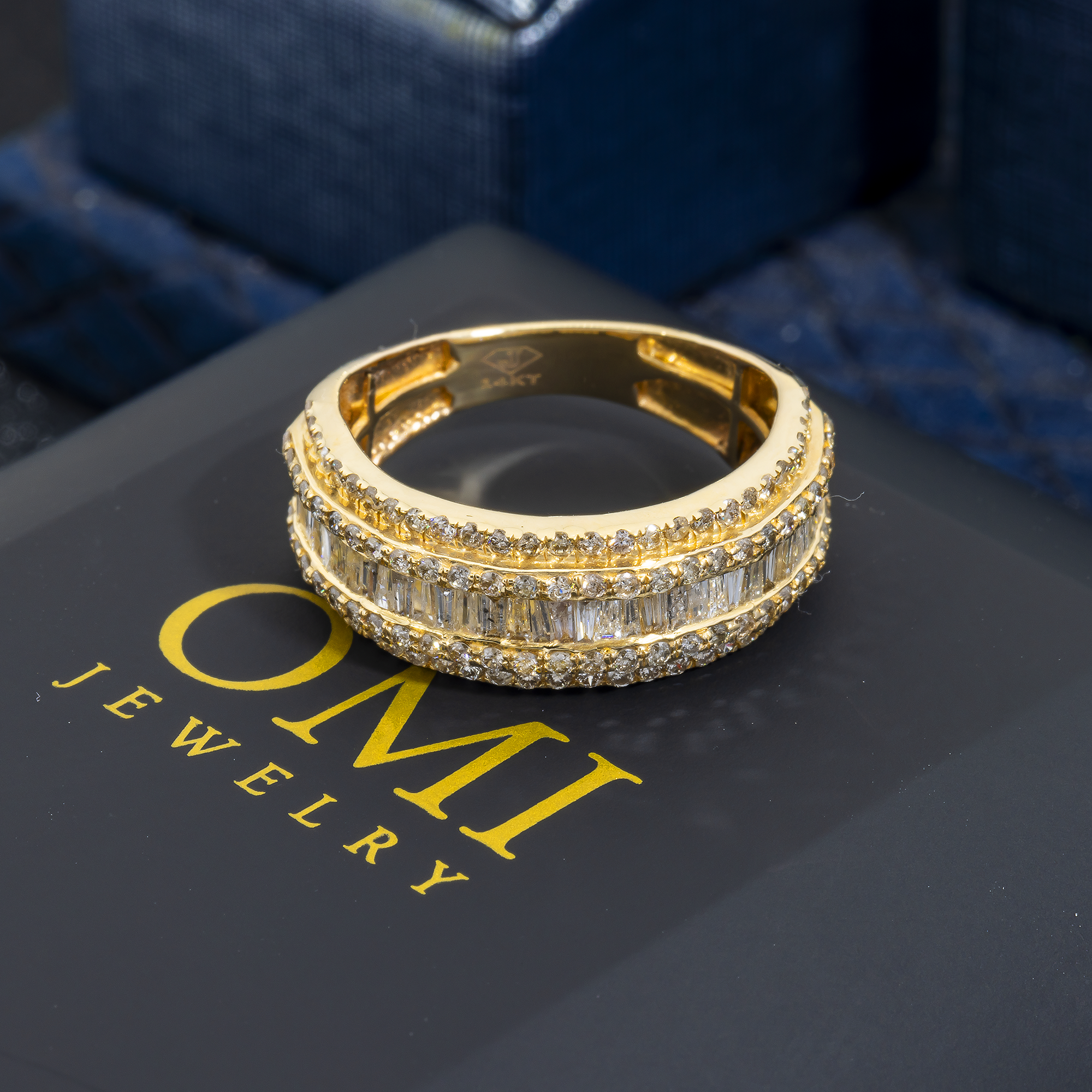 14K GOLD ROUND AND BAGUETTE DIAMOND STATEMENT RING 1.55 CT