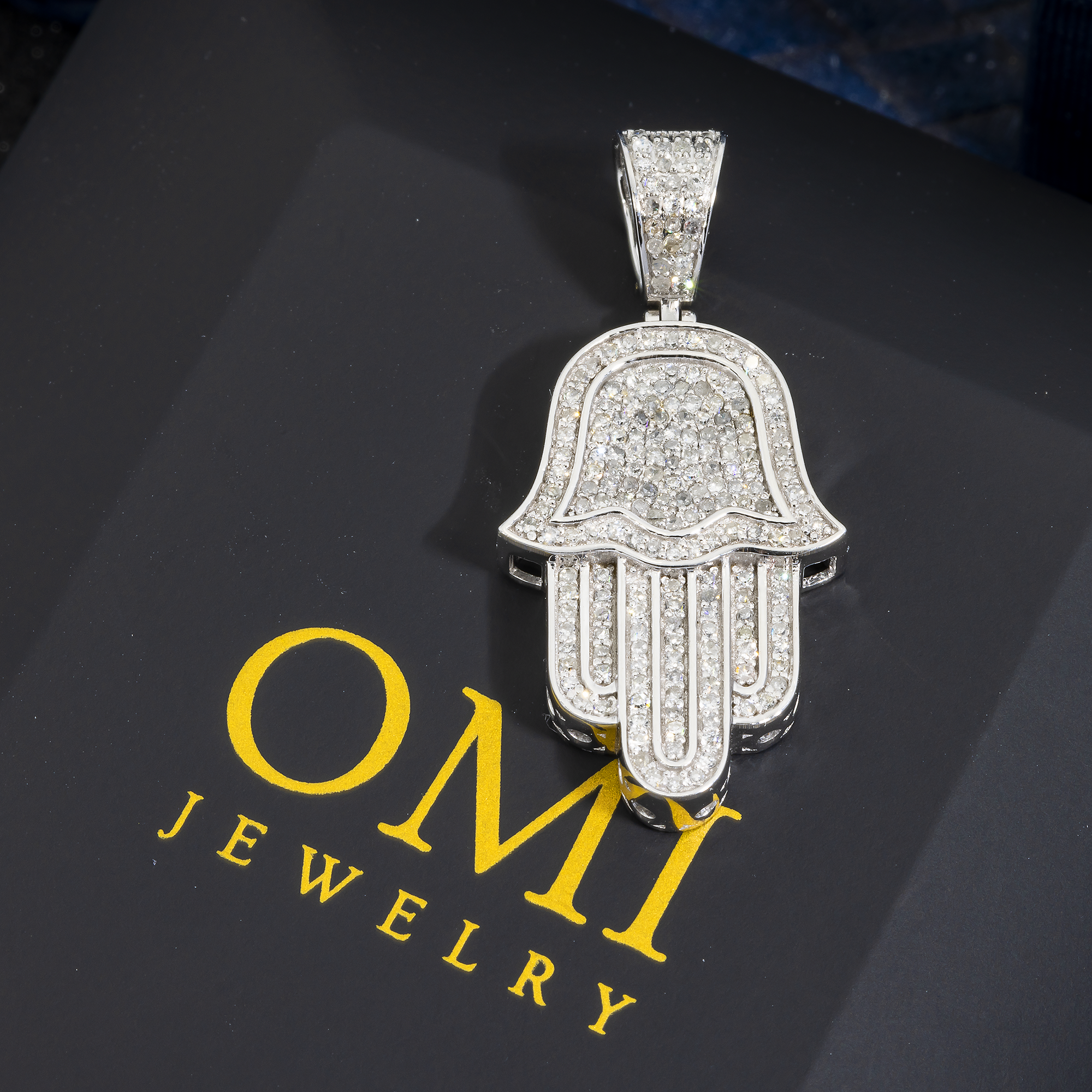 14K GOLD ROUND DIAMOND HAMSA PENDANT 0.51 CT