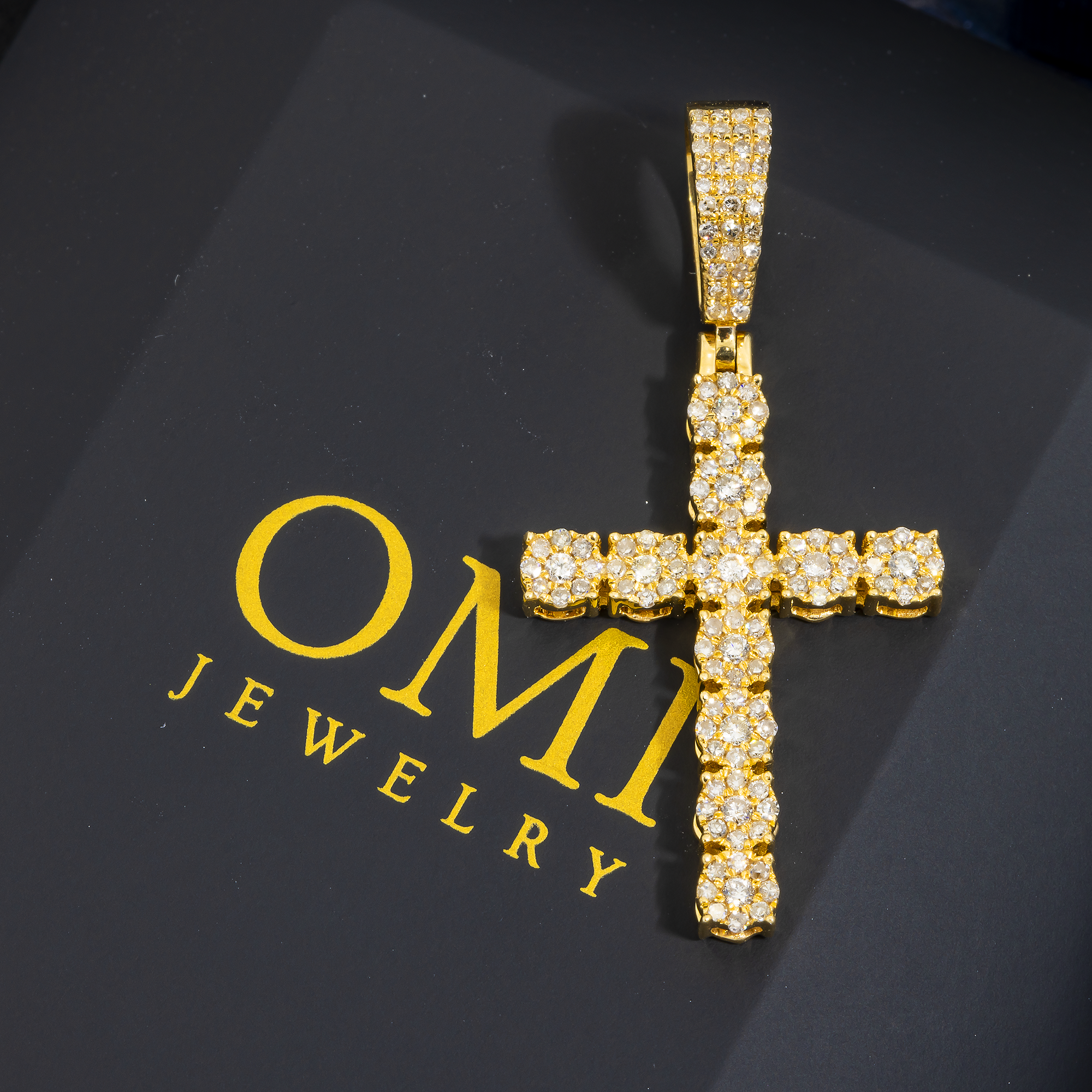 14K GOLD ROUND DIAMOND CLUSTER CROSS PENDANT 0.79 CT