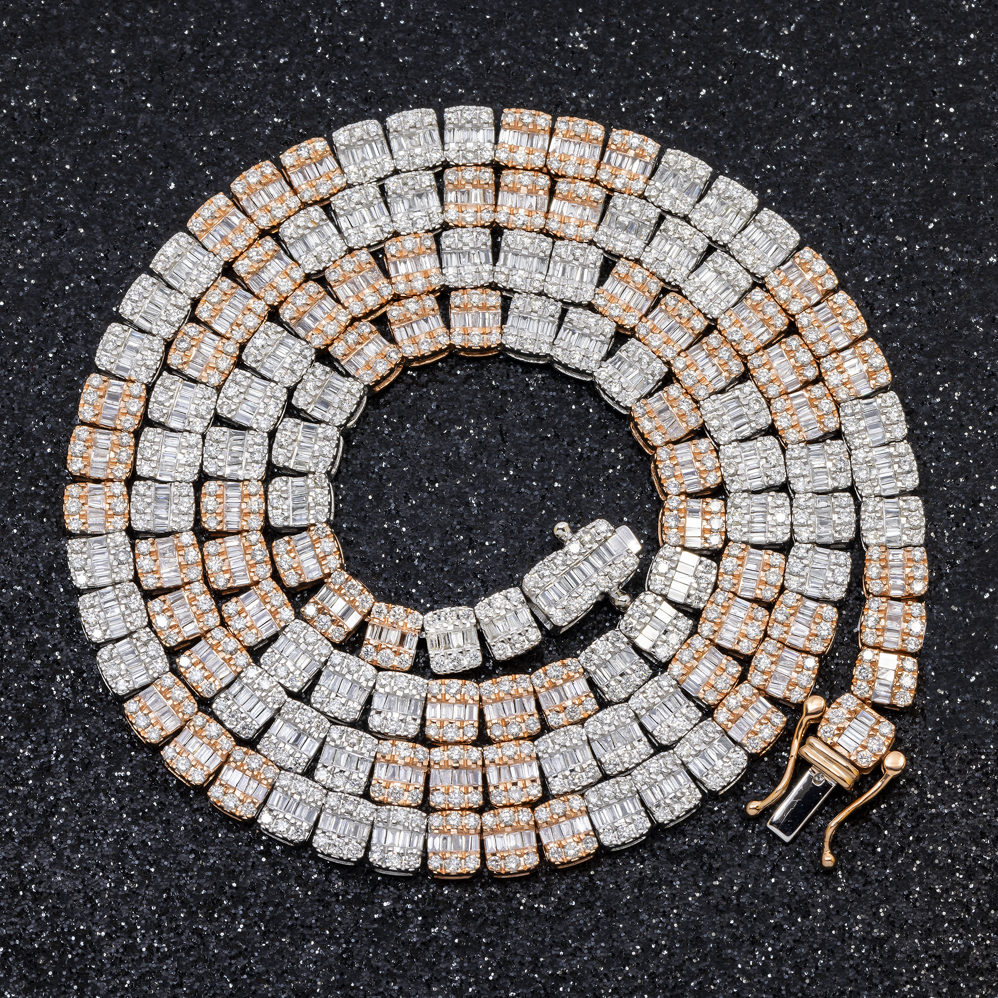 10K GOLD 5MM TWO TONE BAGUETTE AND ROUND DIAMOND CHAIN 10.91 CT