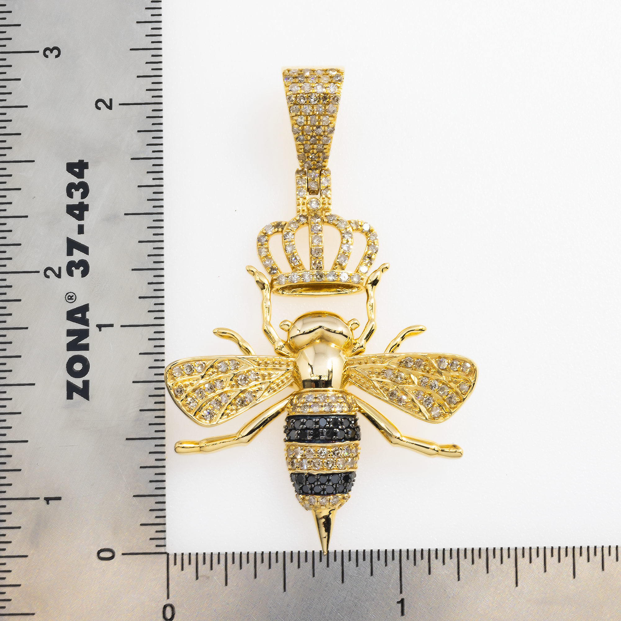 14K GOLD WHITE AND BLACK ROUND DIAMOND BEE WITH CROWN PENDANT 1.69 CT