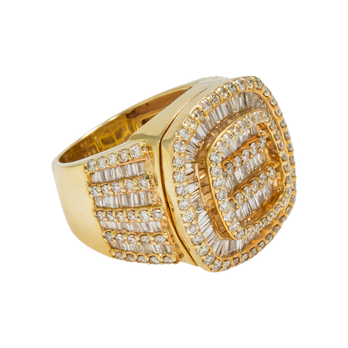10K GOLD BAGUETTE AND ROUND DIAMOND STATEMENT RING 2.61 CT
