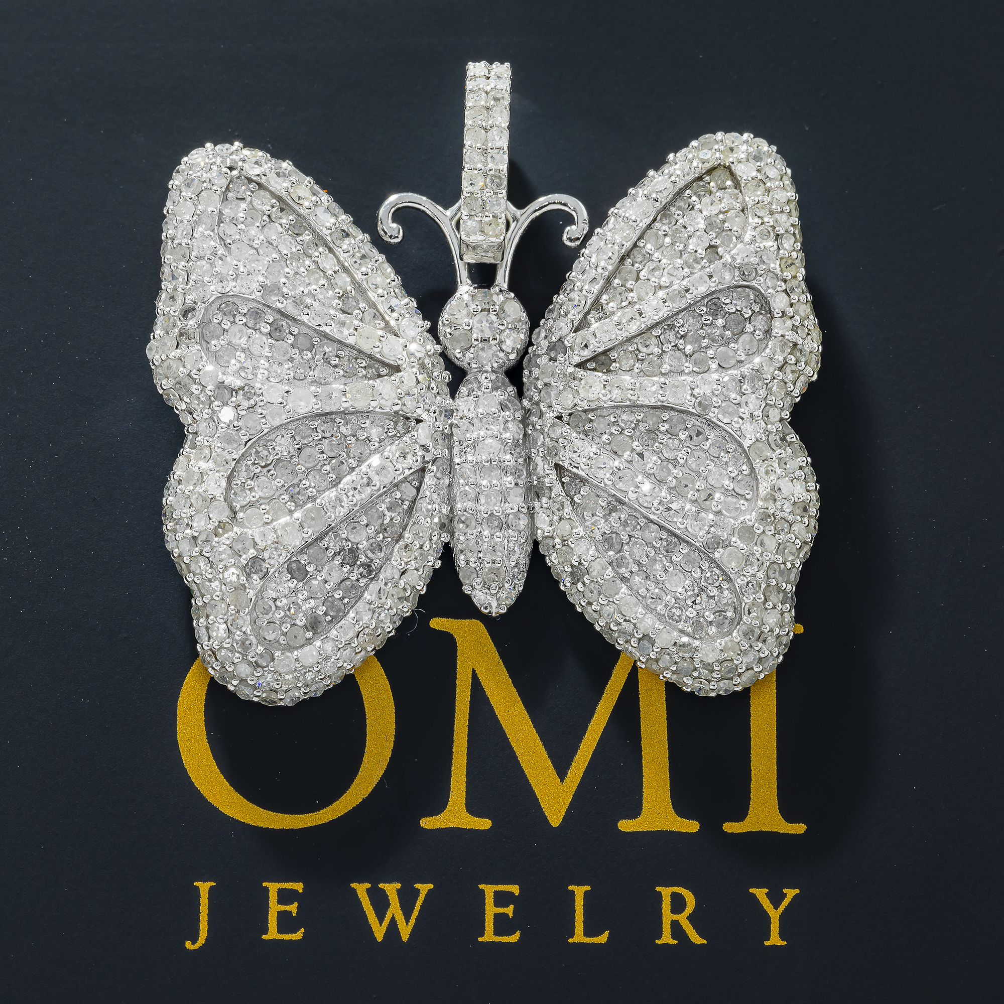 14K GOLD ROUND DIAMOND BUTTERFLY PENDANT 2.93 CT