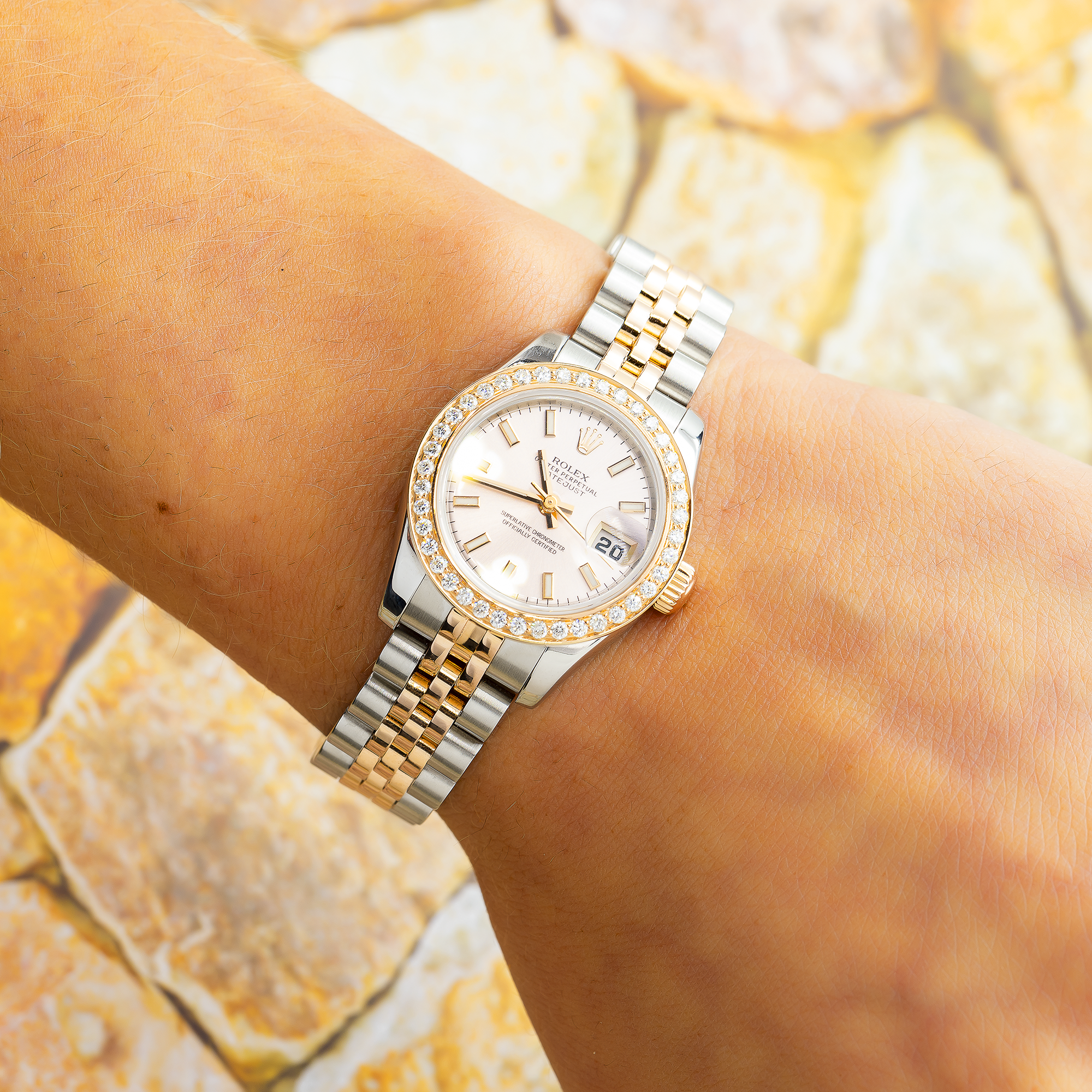 Rolex Datejust 26MM 179171 Sundust Dial Diamond Bezel Two Tone Rose Gold Jubilee Bracelet