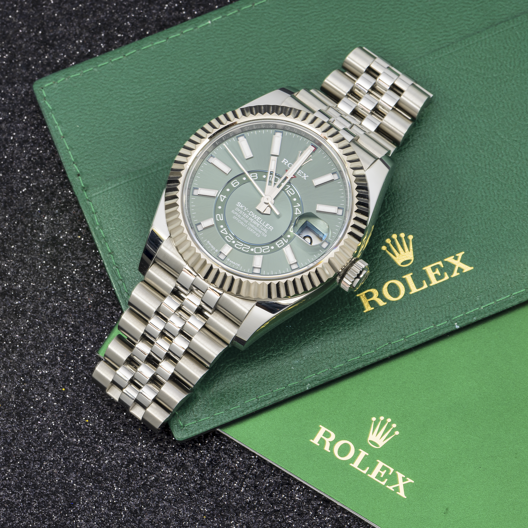 Rolex Sky-Dweller 42MM 336934 Green Dial Fluted Bezel Stainless Steel Jubilee Bracelet