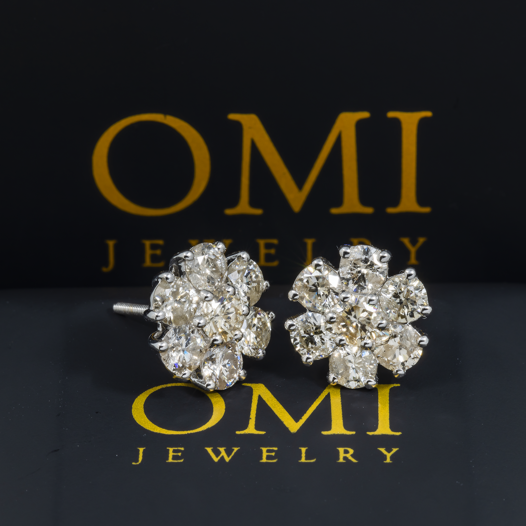 14K GOLD DIAMOND FLOWER SHAPE EARRINGS 3.40 CTW